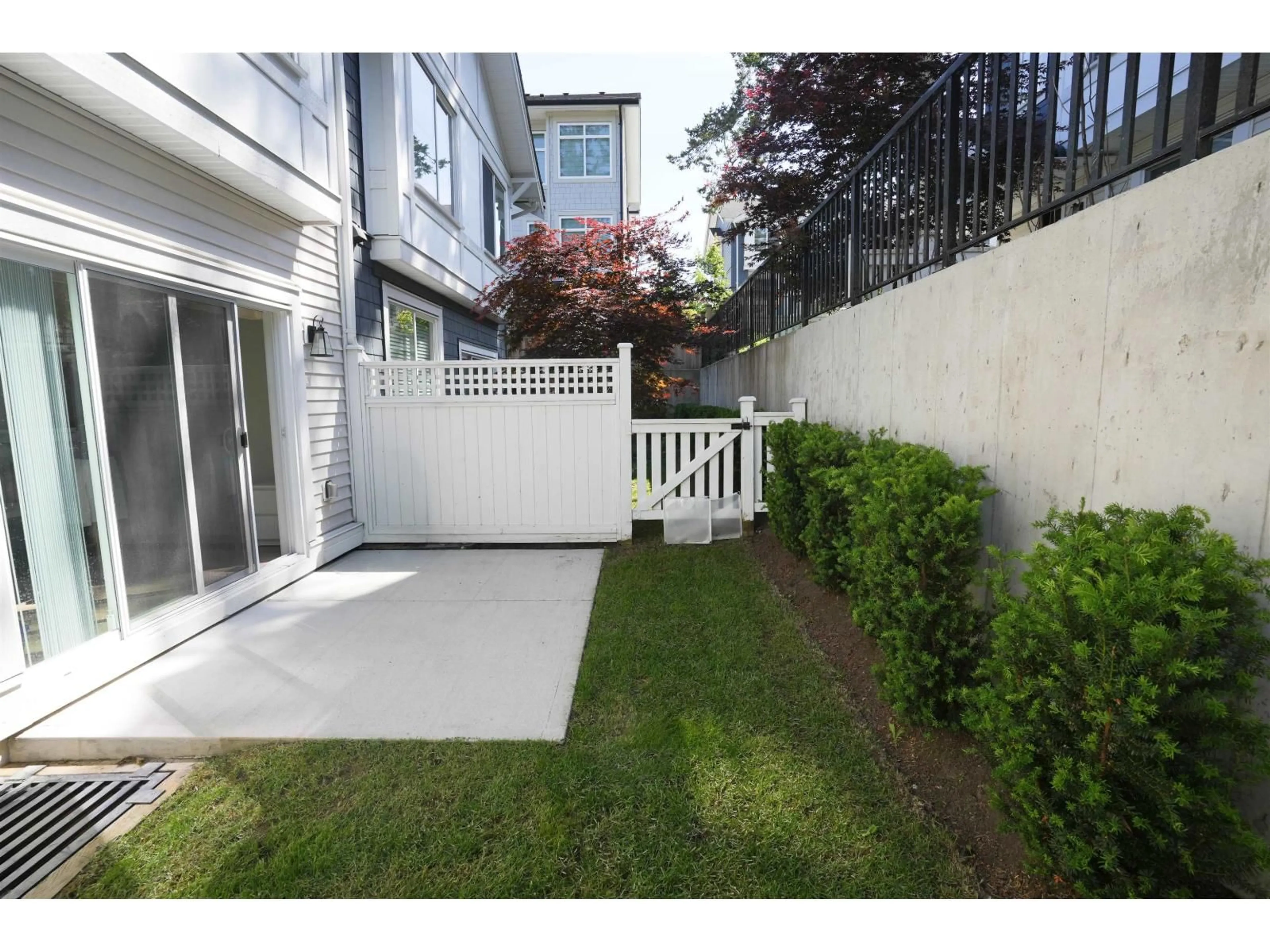 Patio, street for 32 - 14355 62 AVENUE, Surrey British Columbia V3X0K6