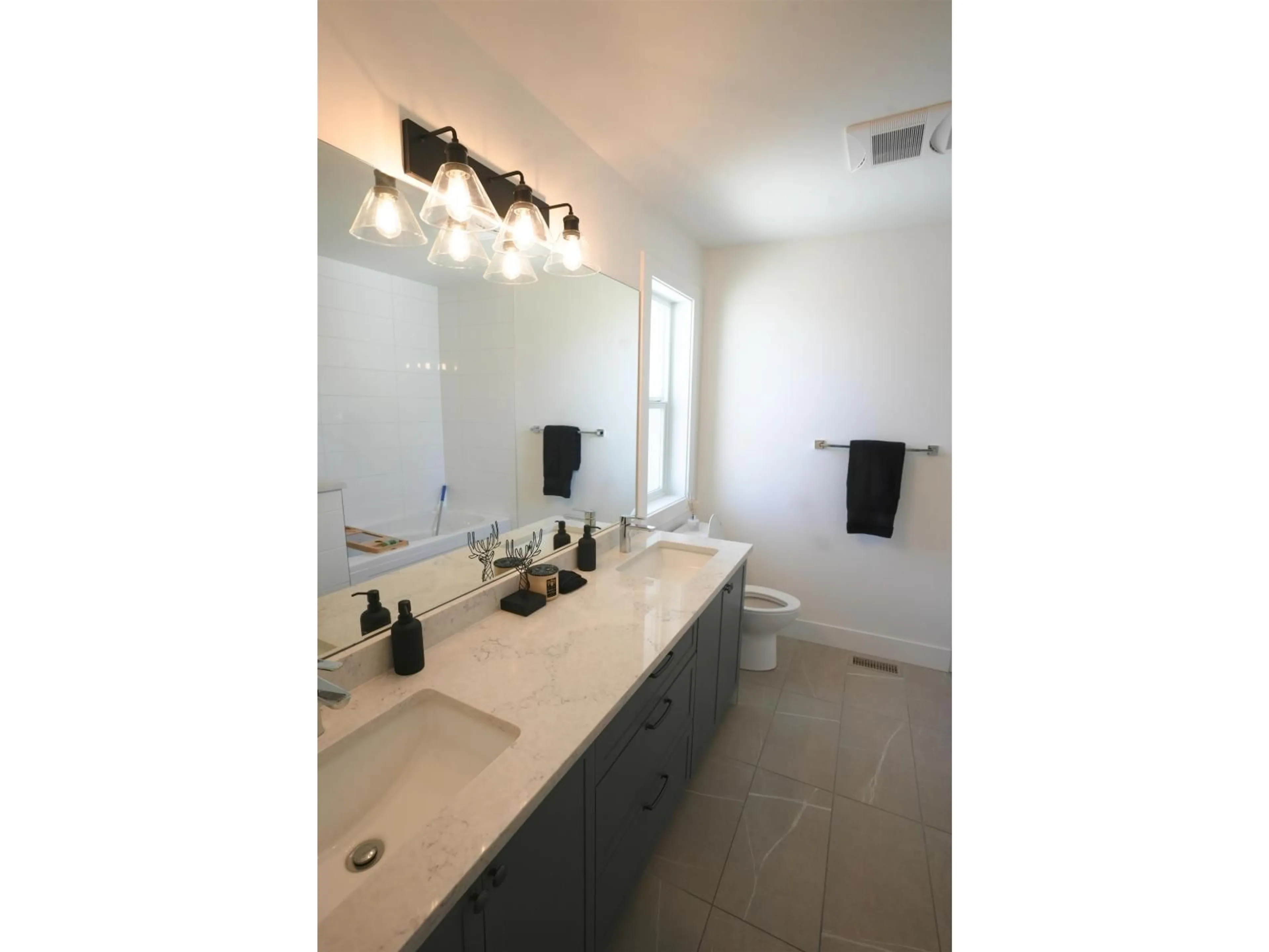 Unknown for 32 - 14355 62 AVENUE, Surrey British Columbia V3X0K6