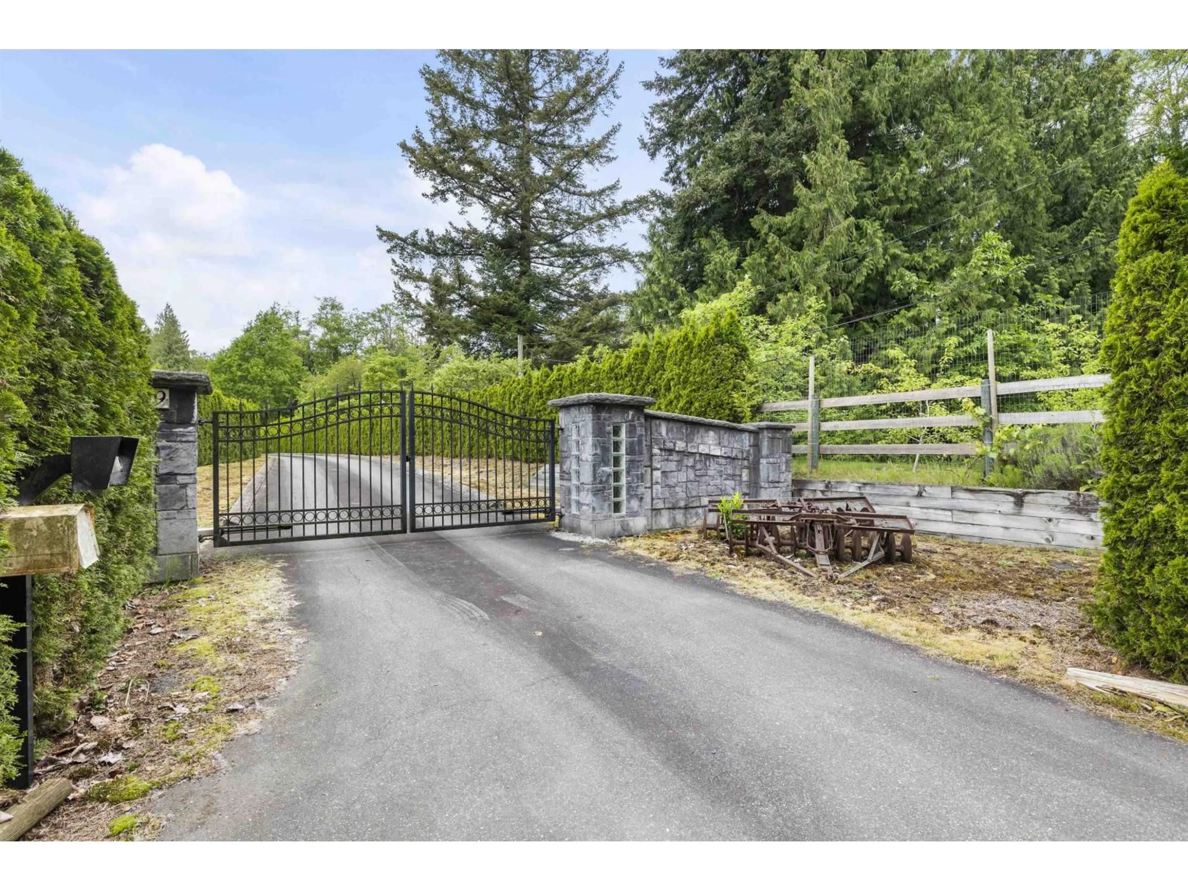 A pic from outside/outdoor area/front of a property/back of a property/a pic from drone, street for 3339 236 STREET, Langley British Columbia V2Z2H9