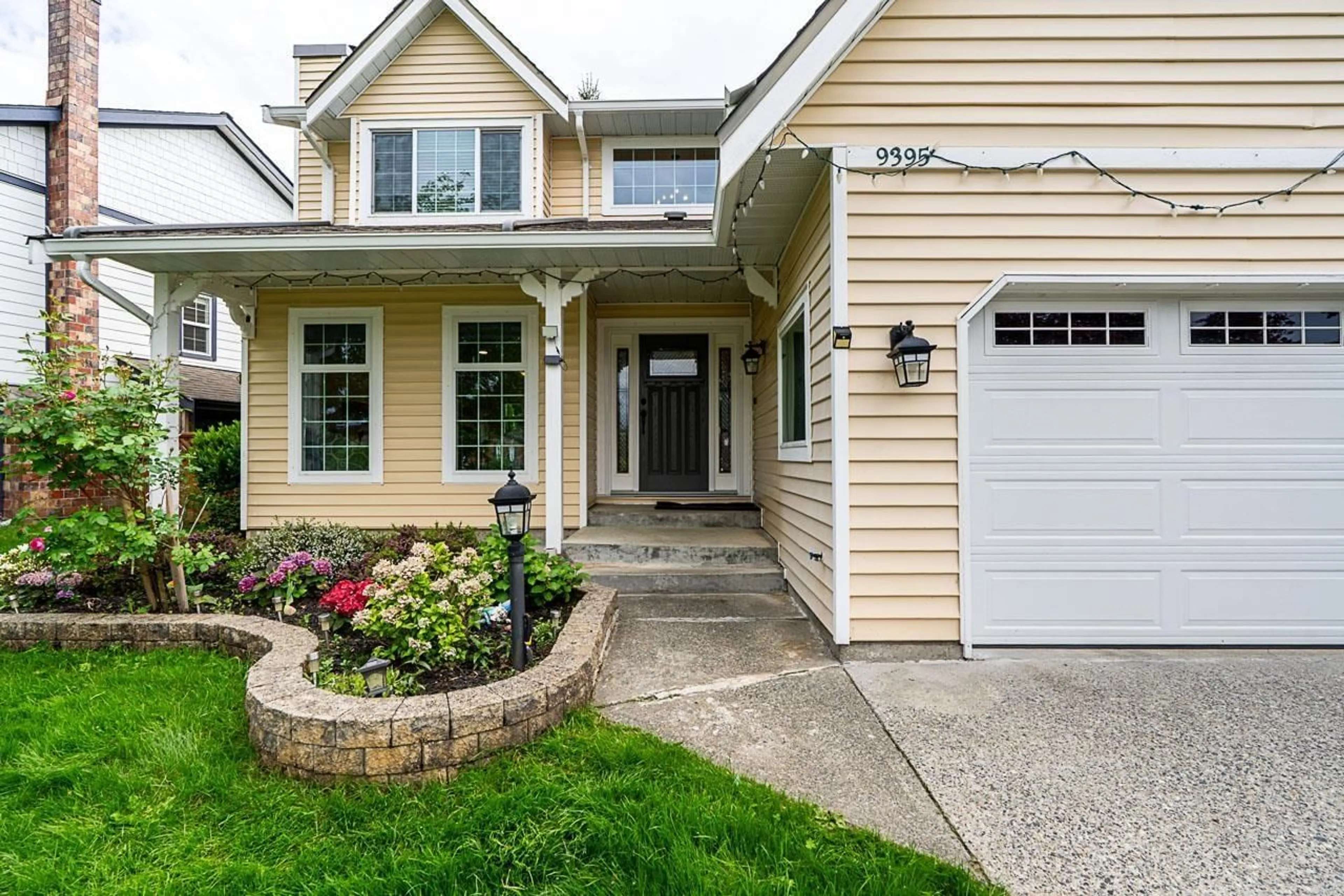 Home with vinyl exterior material, street for 9395 209B STREET, Langley British Columbia V1M1R8