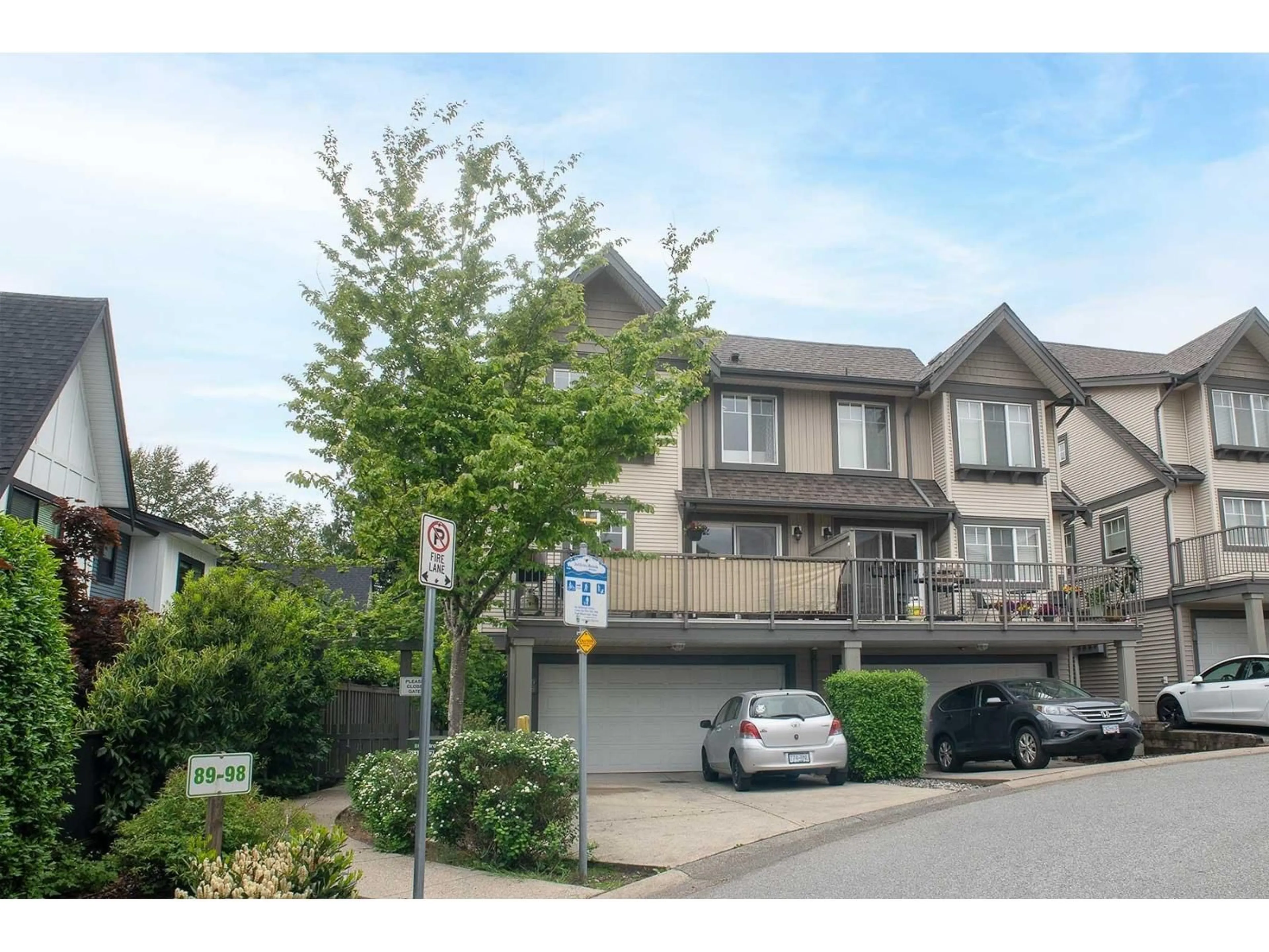 A pic from outside/outdoor area/front of a property/back of a property/a pic from drone, street for 98 - 20038 70 AVENUE, Langley British Columbia V2Y0B4