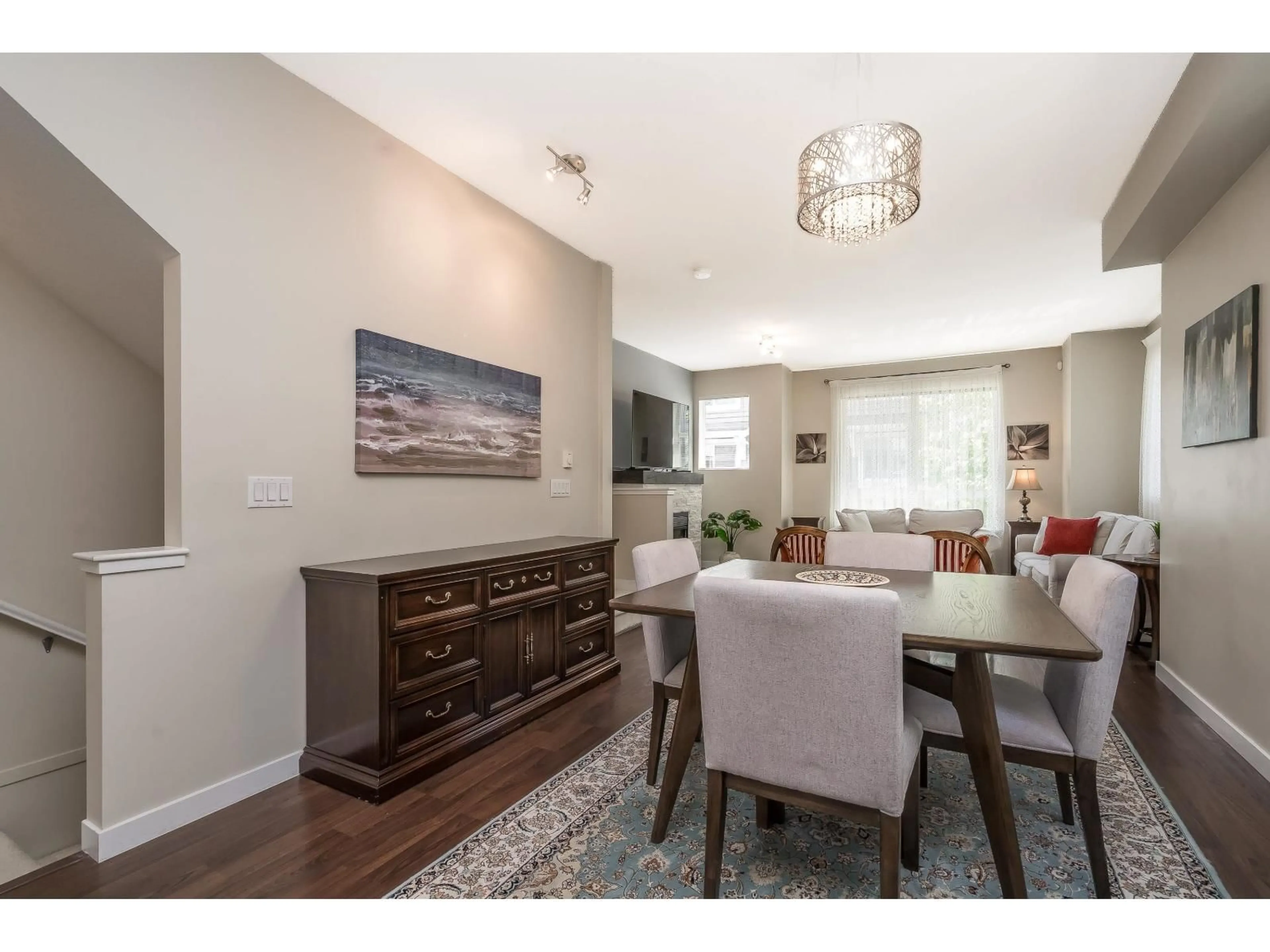 Dining room, wood/laminate floor for 123 - 2729 158 STREET, Surrey British Columbia V3Z1P4
