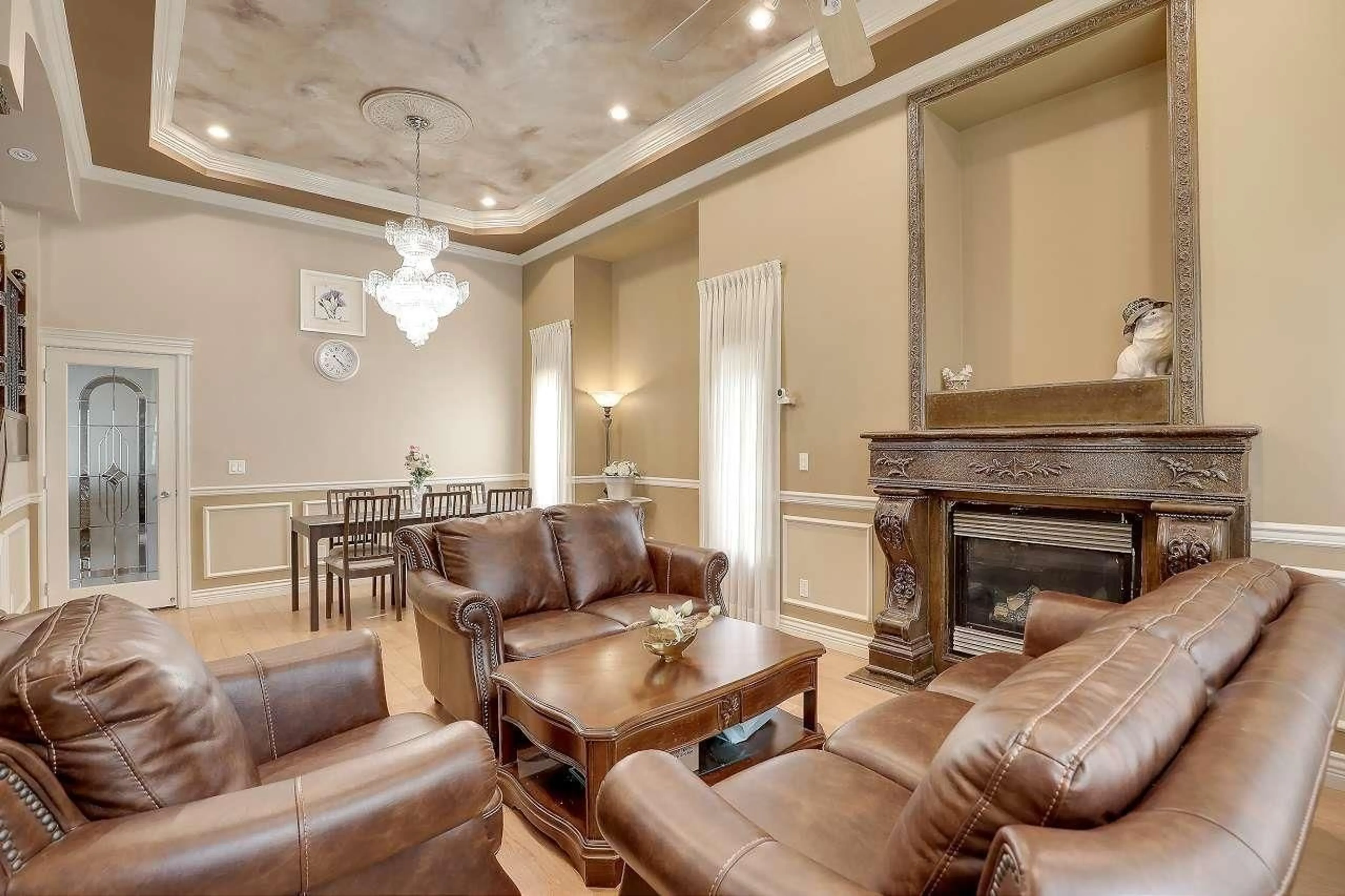 Living room with furniture, unknown for 14078 68 AVENUE, Surrey British Columbia V3W2H2