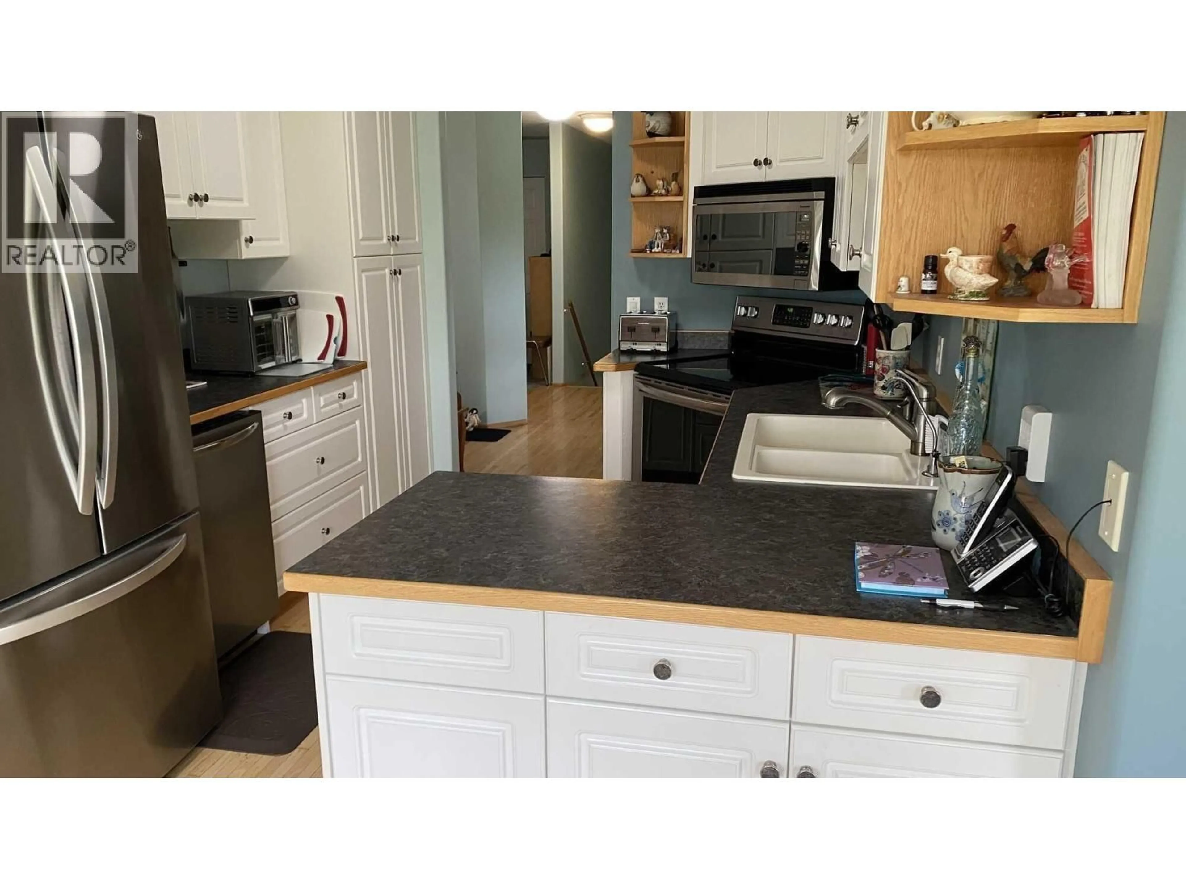 Standard kitchen, unknown for 444 CAMERON ROAD, Quesnel British Columbia V2J6Y3