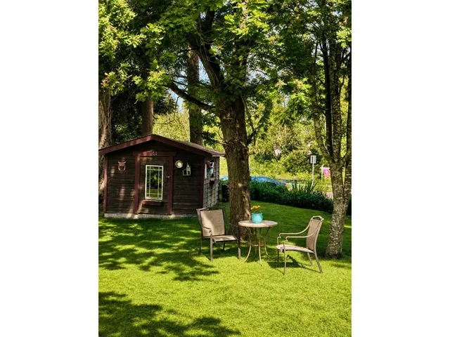 16937 0 AVENUE, Surrey 4