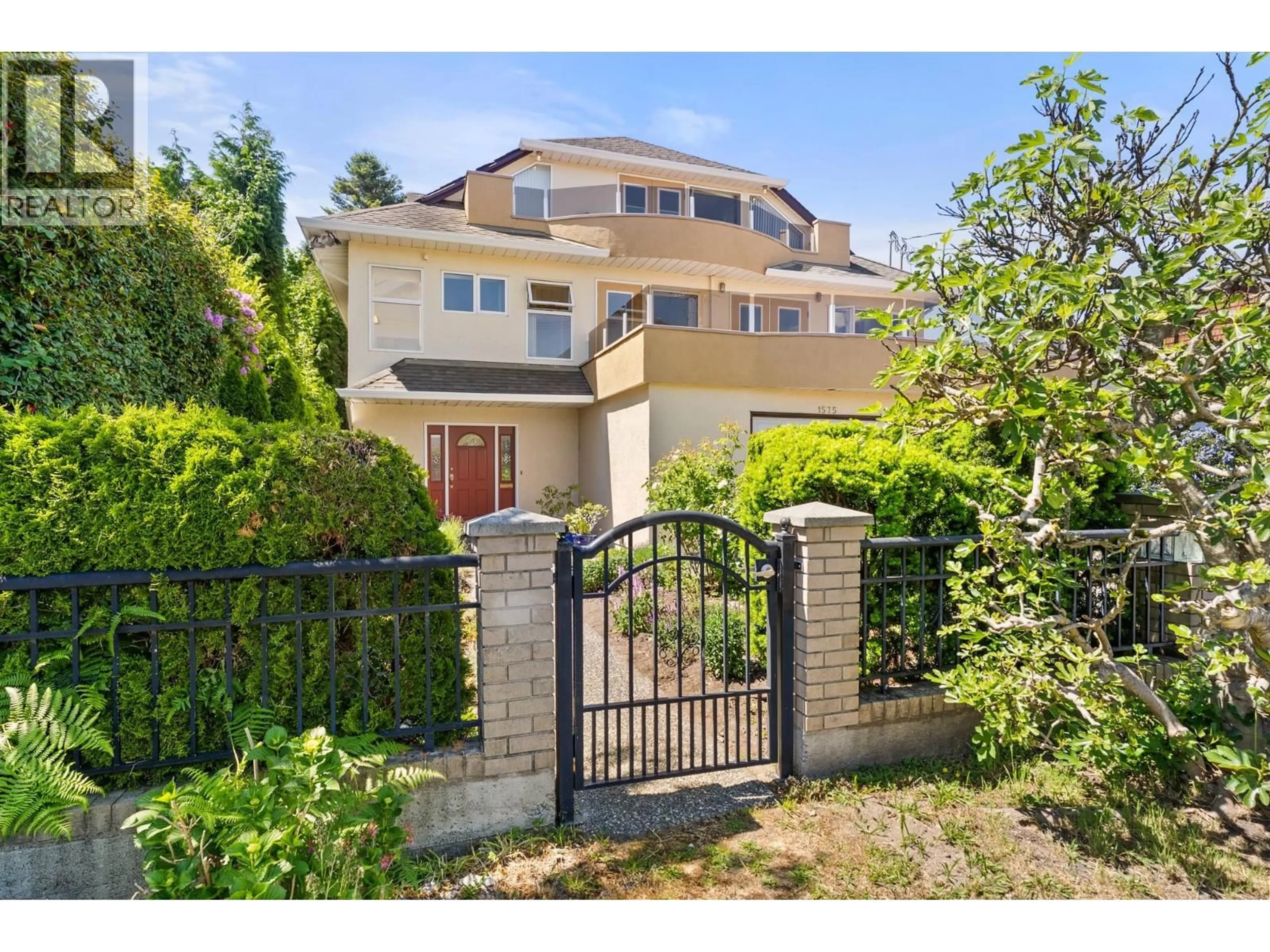 Unknown for 1575 BEACH GROVE ROAD, Delta British Columbia V4L1P2