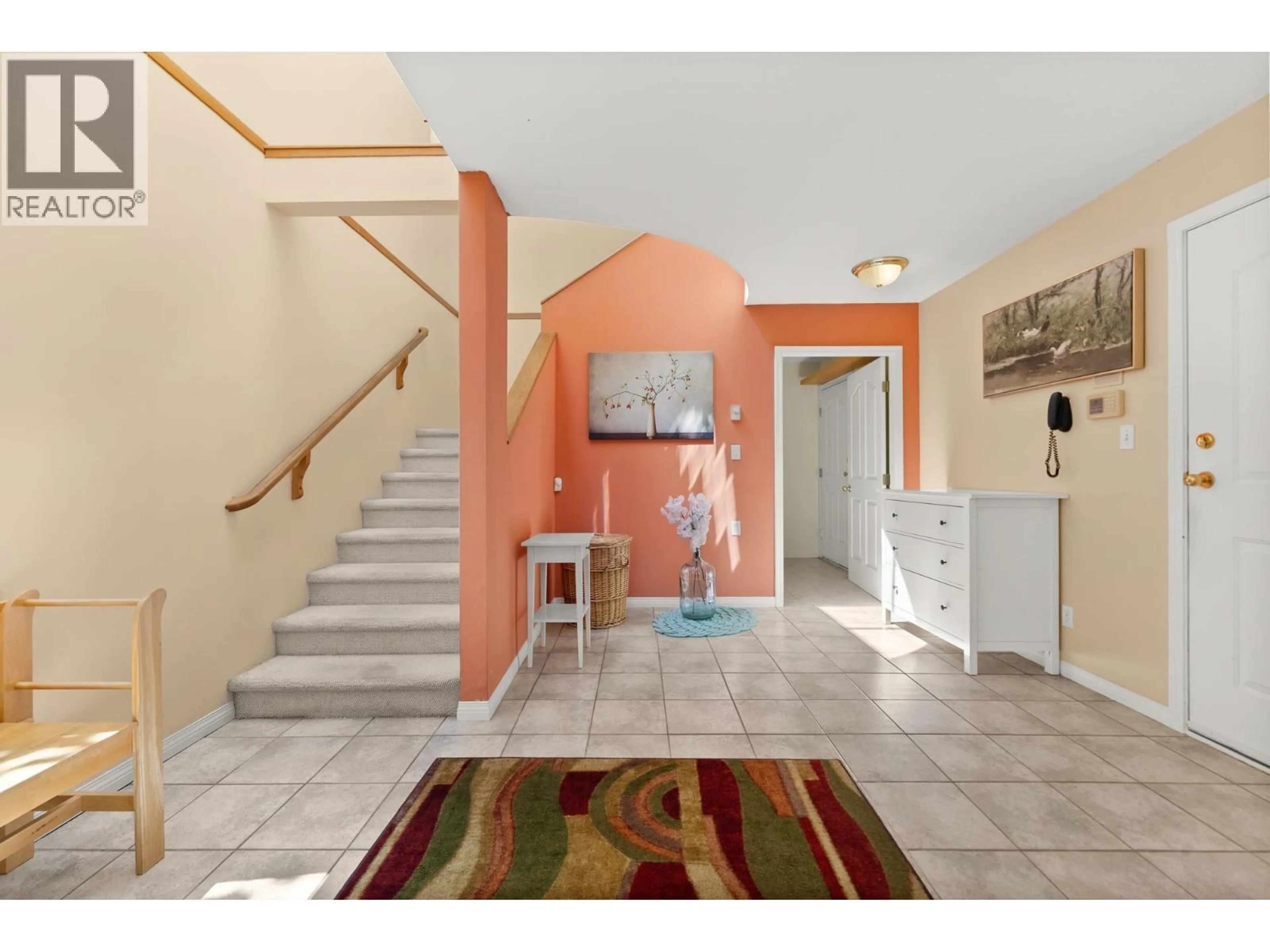 Unknown for 1575 BEACH GROVE ROAD, Delta British Columbia V4L1P2
