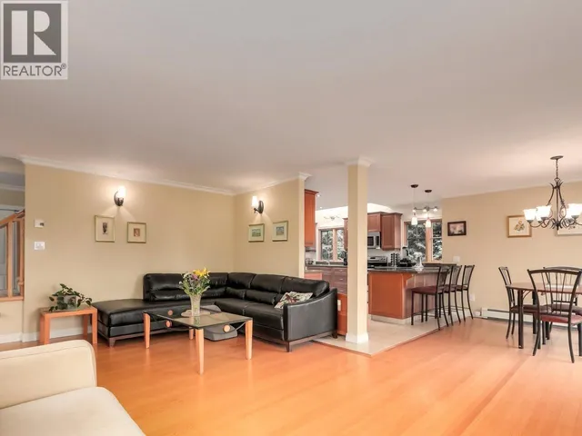 4072 SKYLINE DRIVE, North Vancouver 5