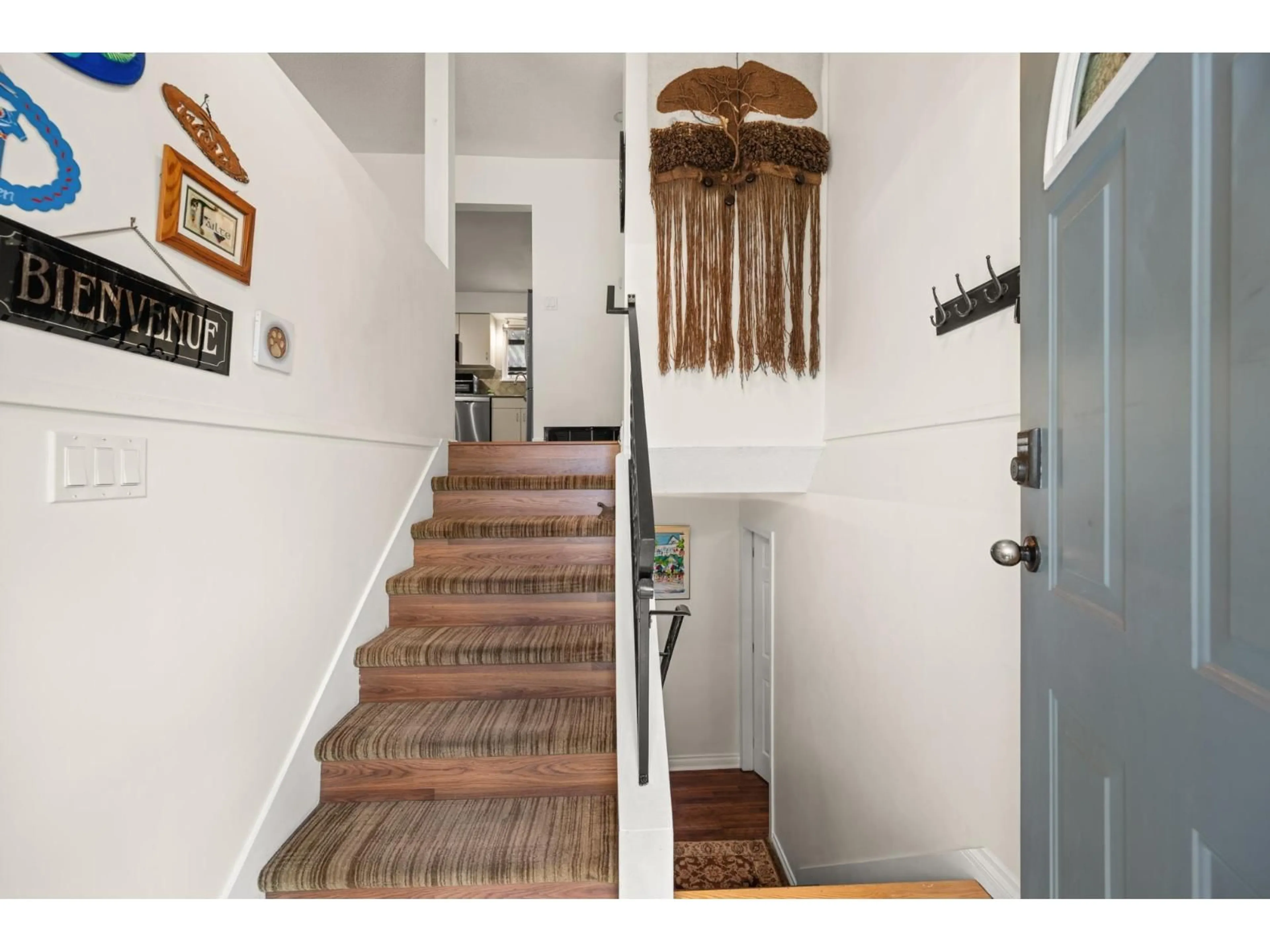 Indoor entryway for 5866 179A ST STREET, Surrey British Columbia V3S4K3