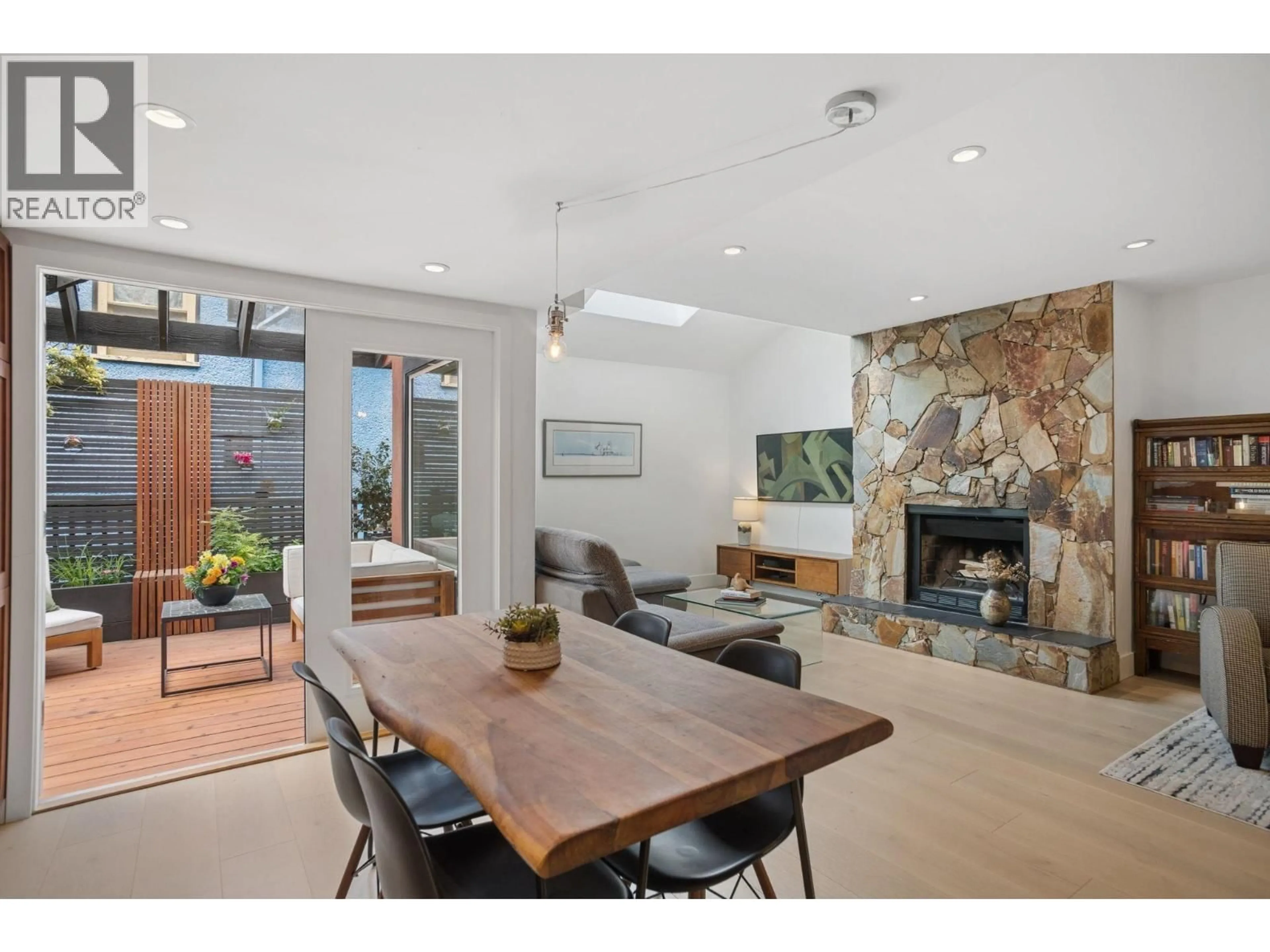 Open concept kitchen, unknown for 1382 MAPLE STREET, Vancouver British Columbia V6J3R9