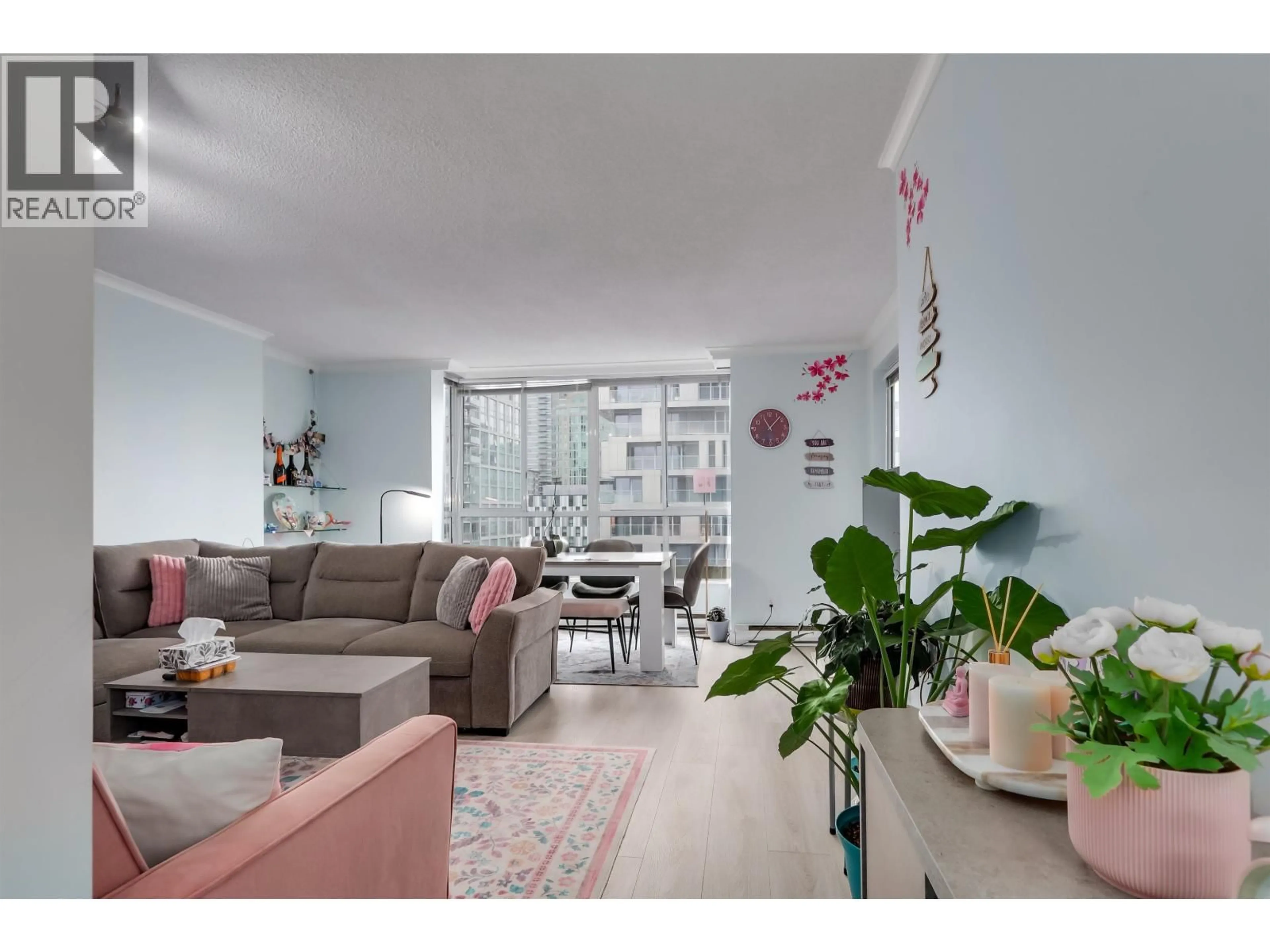 Living room with furniture, unknown for 1401 - 1500 HOWE STREET, Vancouver British Columbia V6Z2N1
