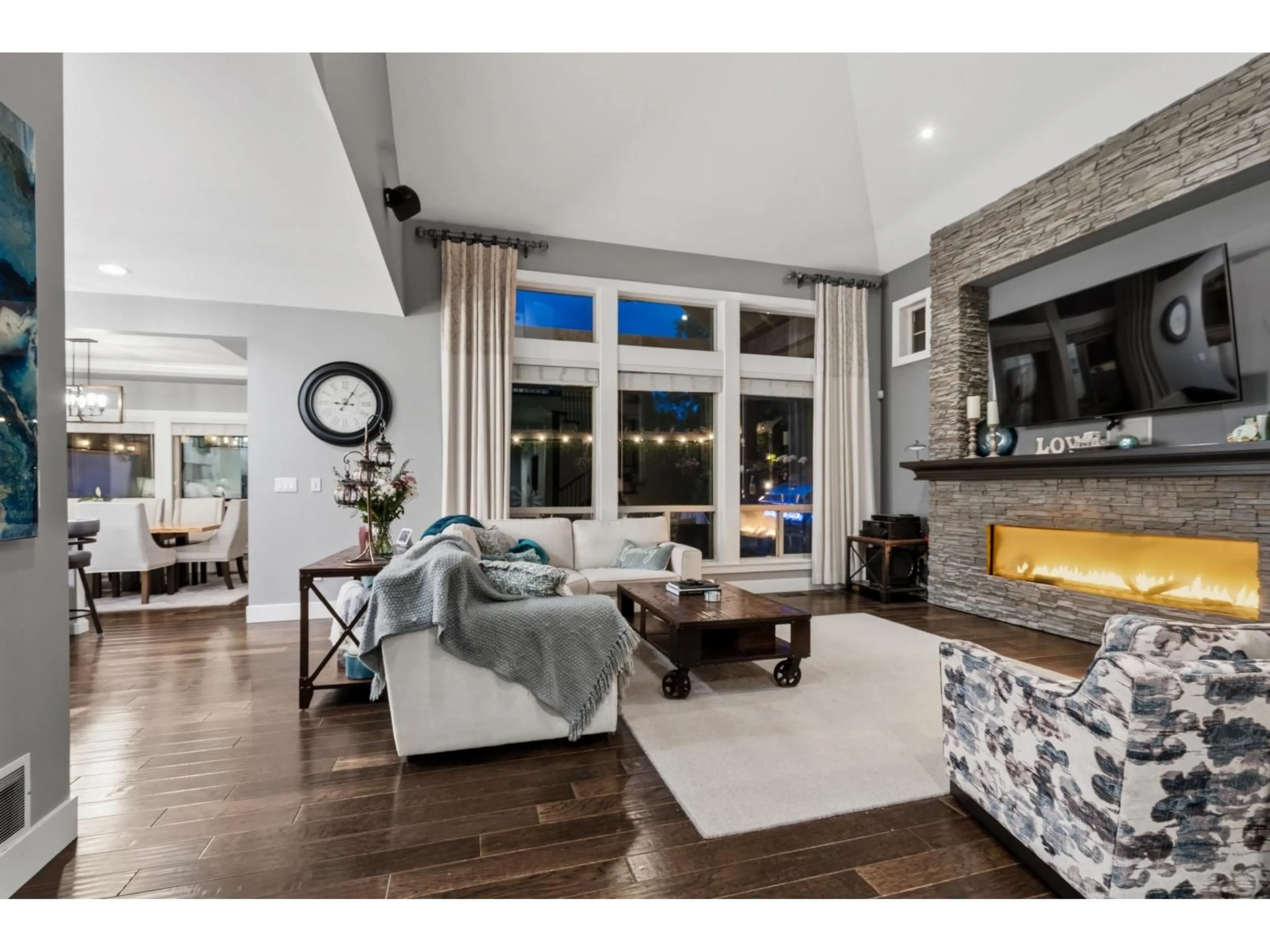 Living room with furniture, unknown for 21108 79A AVENUE, Langley British Columbia V2Y0H3