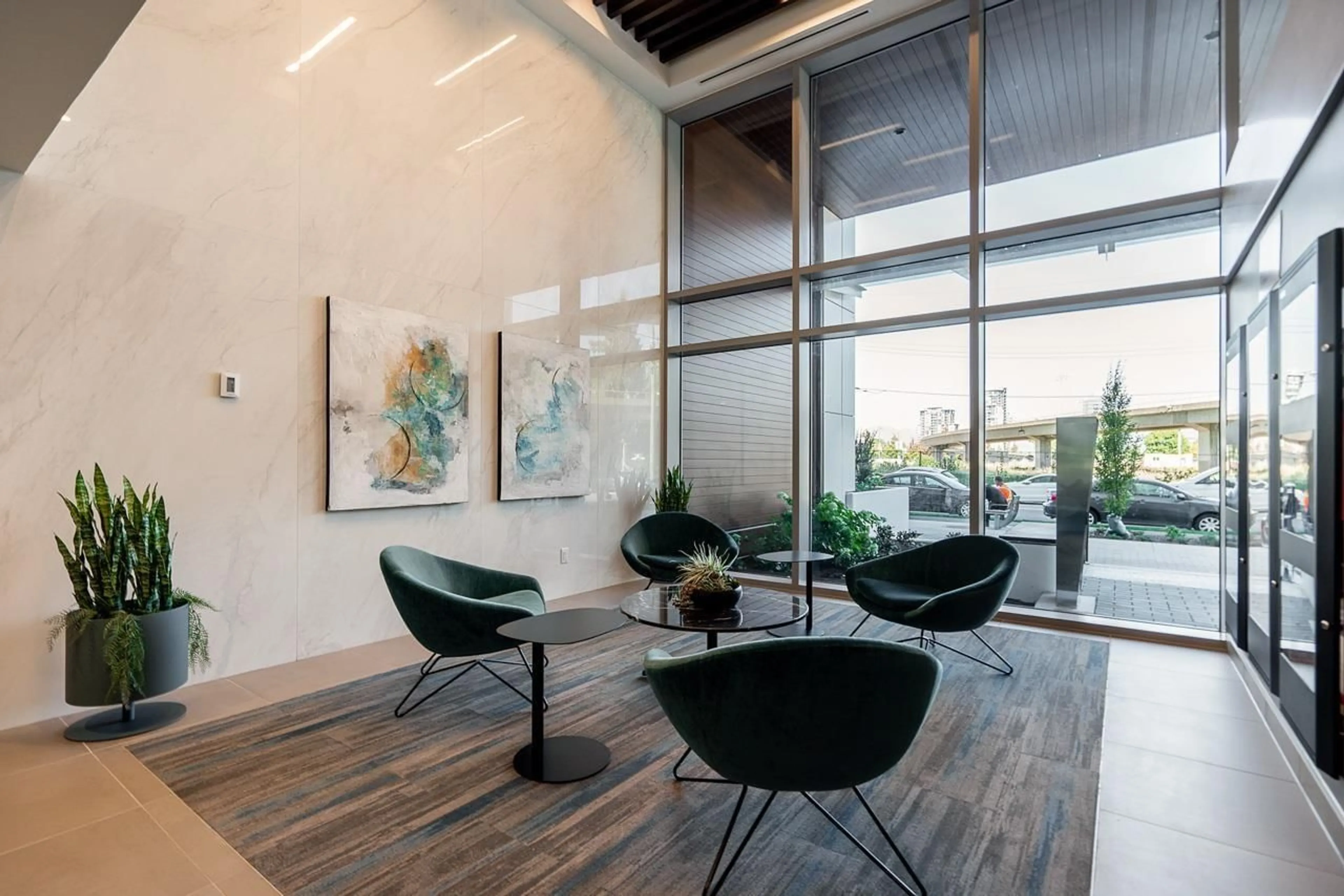 Indoor foyer for 1310 - 13428 105 AVENUE, Surrey British Columbia V3T0S6