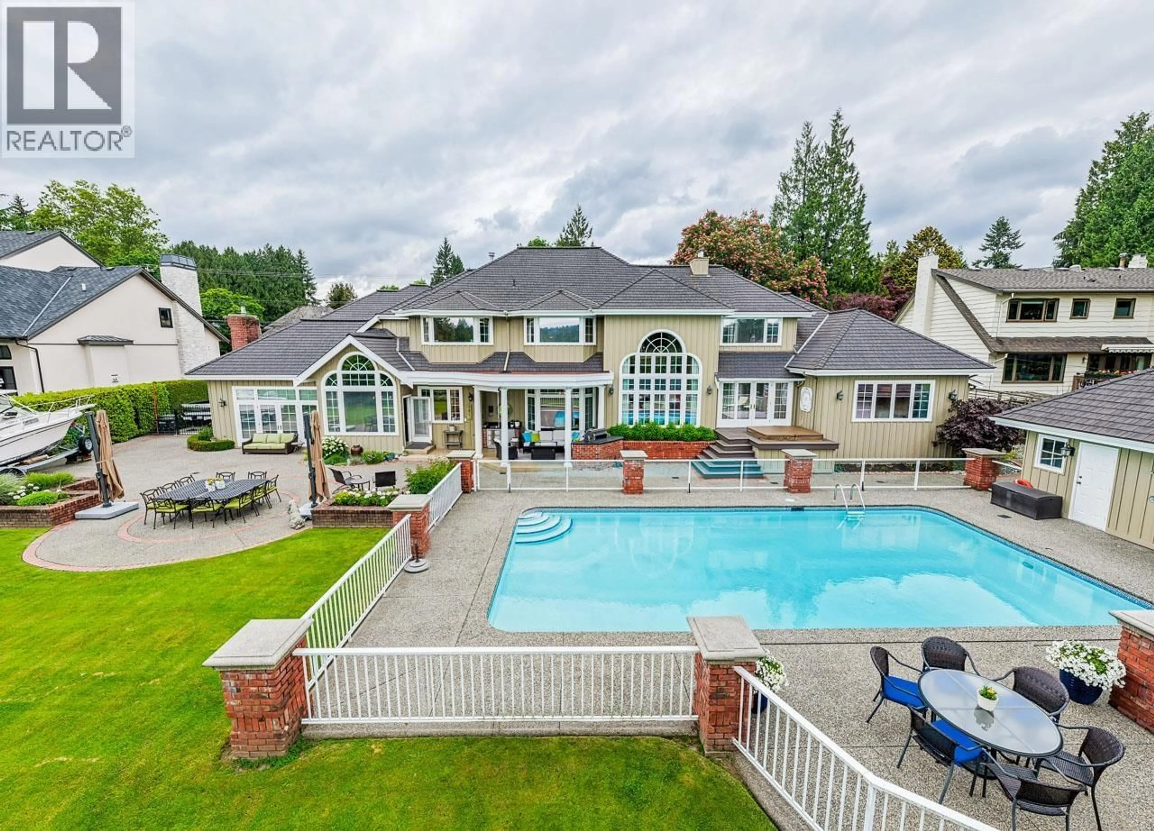 A pic from outside/outdoor area/front of a property/back of a property/a pic from drone, water/lake/river/ocean view for 7976 GOVERNMENT ROAD, Burnaby British Columbia V5A2E2