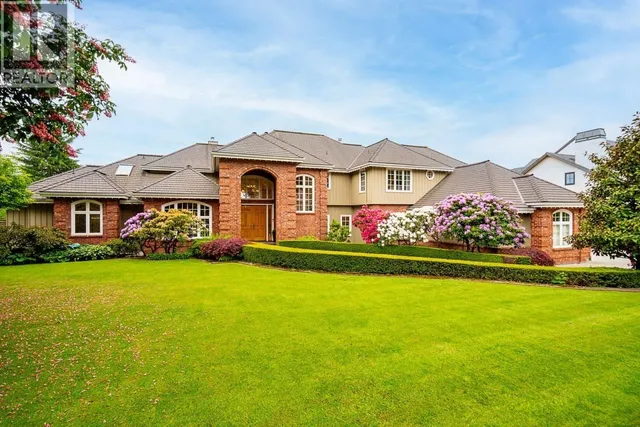 7976 GOVERNMENT ROAD, Burnaby 2
