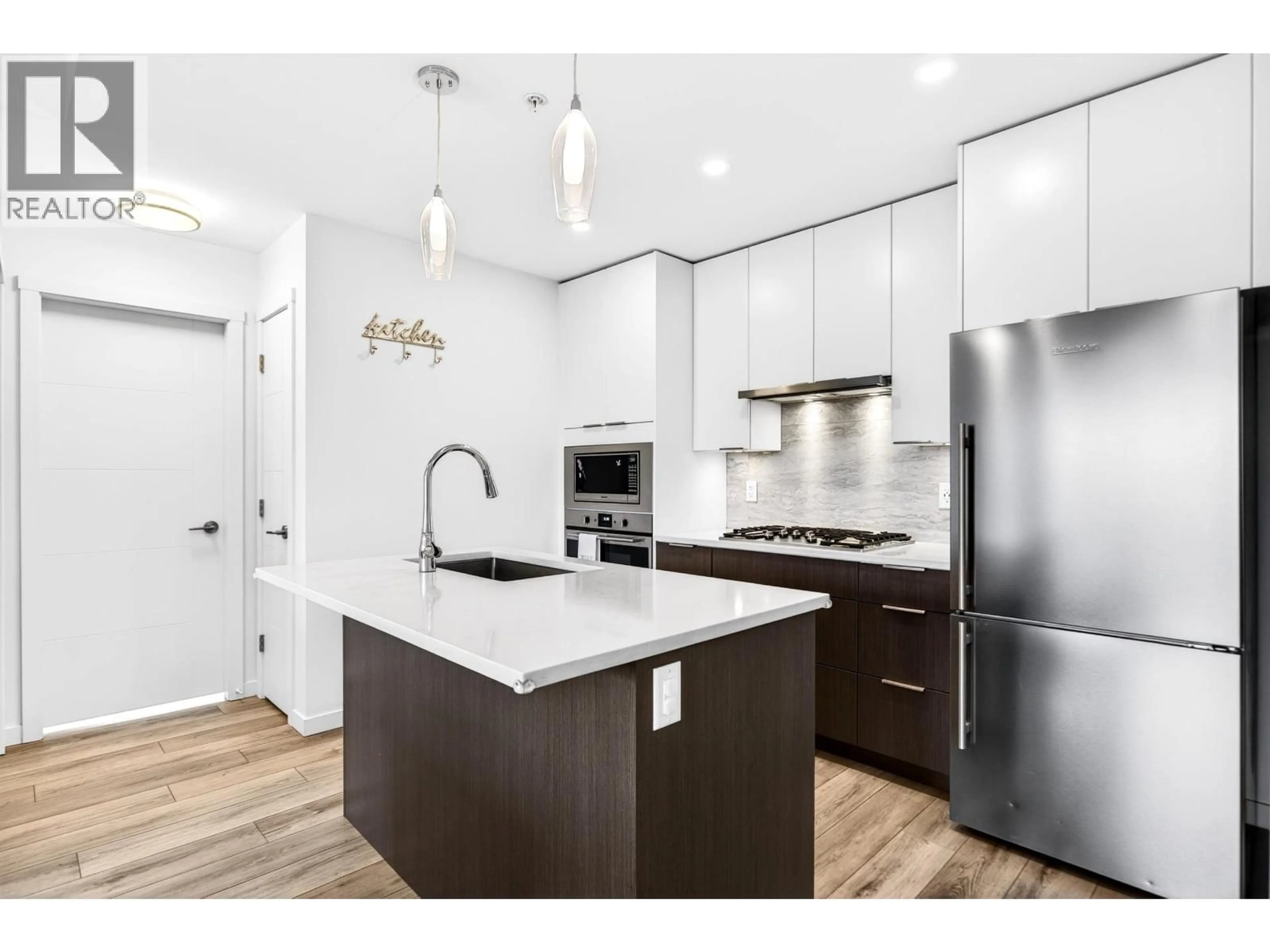 Open concept kitchen, unknown for 417 - 11641 227 STREET, Maple Ridge British Columbia V2X9J6