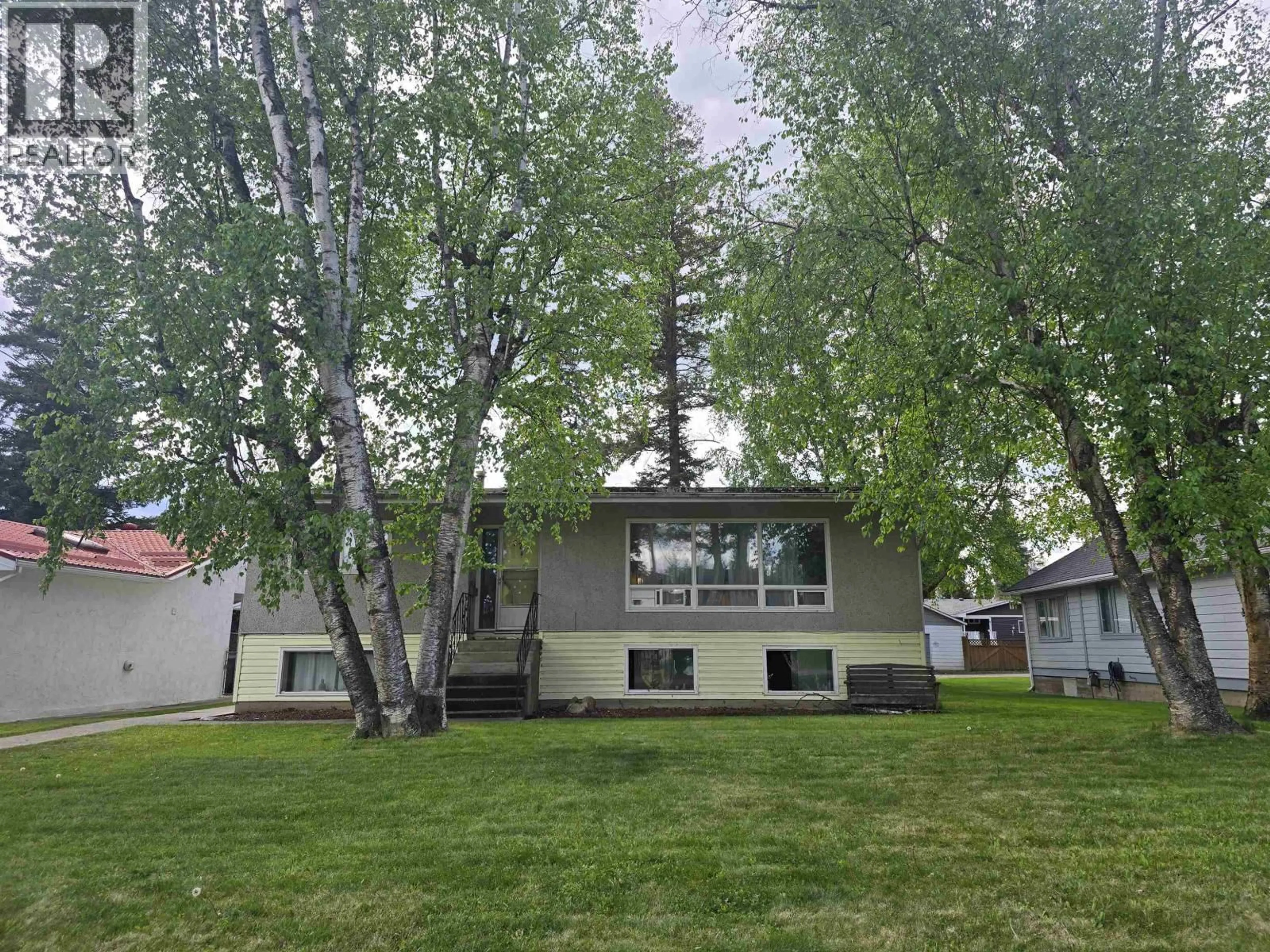 Home with vinyl exterior material, unknown for 777 MCLEAN STREET, Quesnel British Columbia V2J2P8