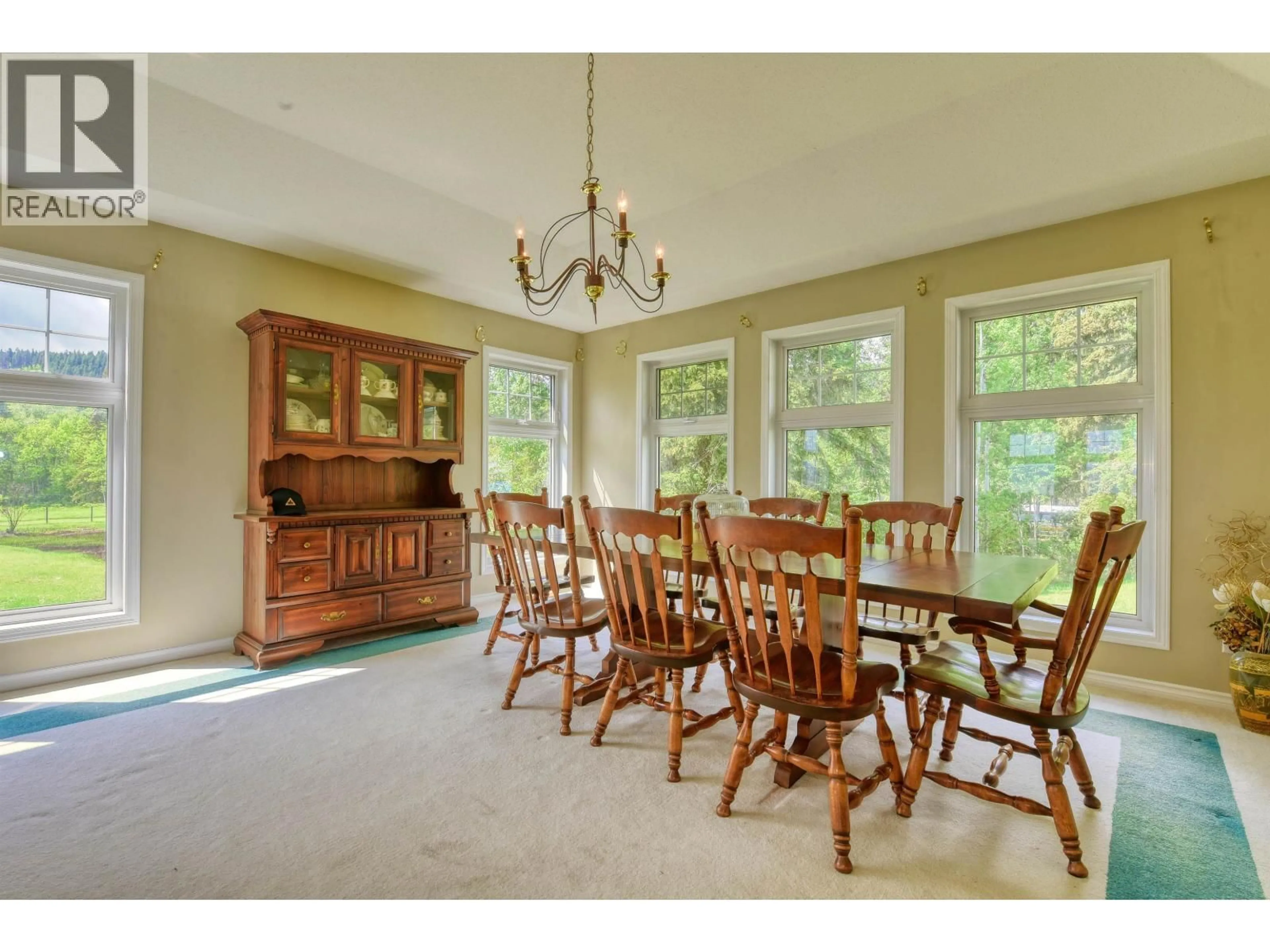 Dining room, unknown for 77 WOODLAND DRIVE, Williams Lake British Columbia V2G4P9