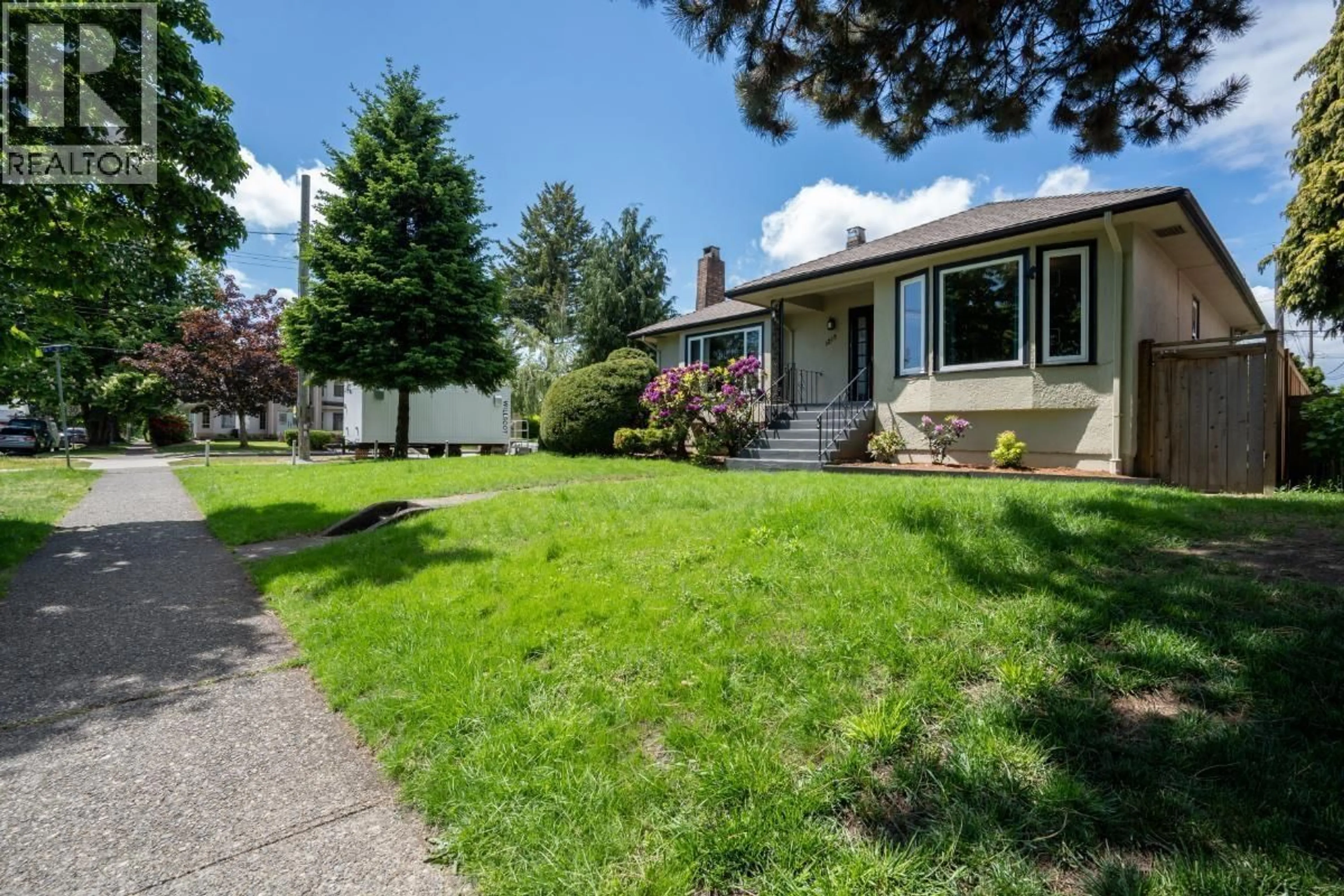 Unknown for 1219 LONDON STREET, New Westminster British Columbia V3M3C2