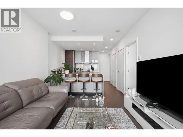 3807 - 4670 ASSEMBLY WAY, Burnaby 3