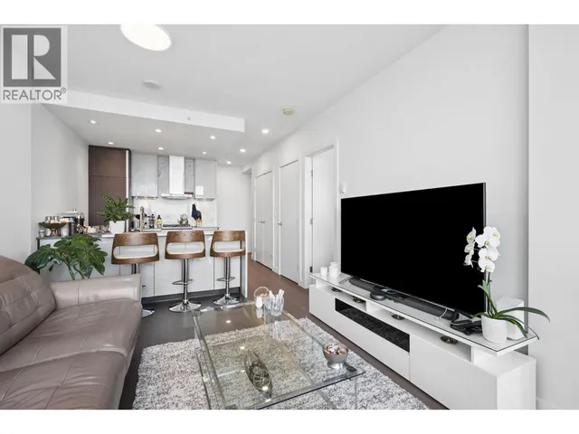 3807 - 4670 ASSEMBLY WAY, Burnaby 4