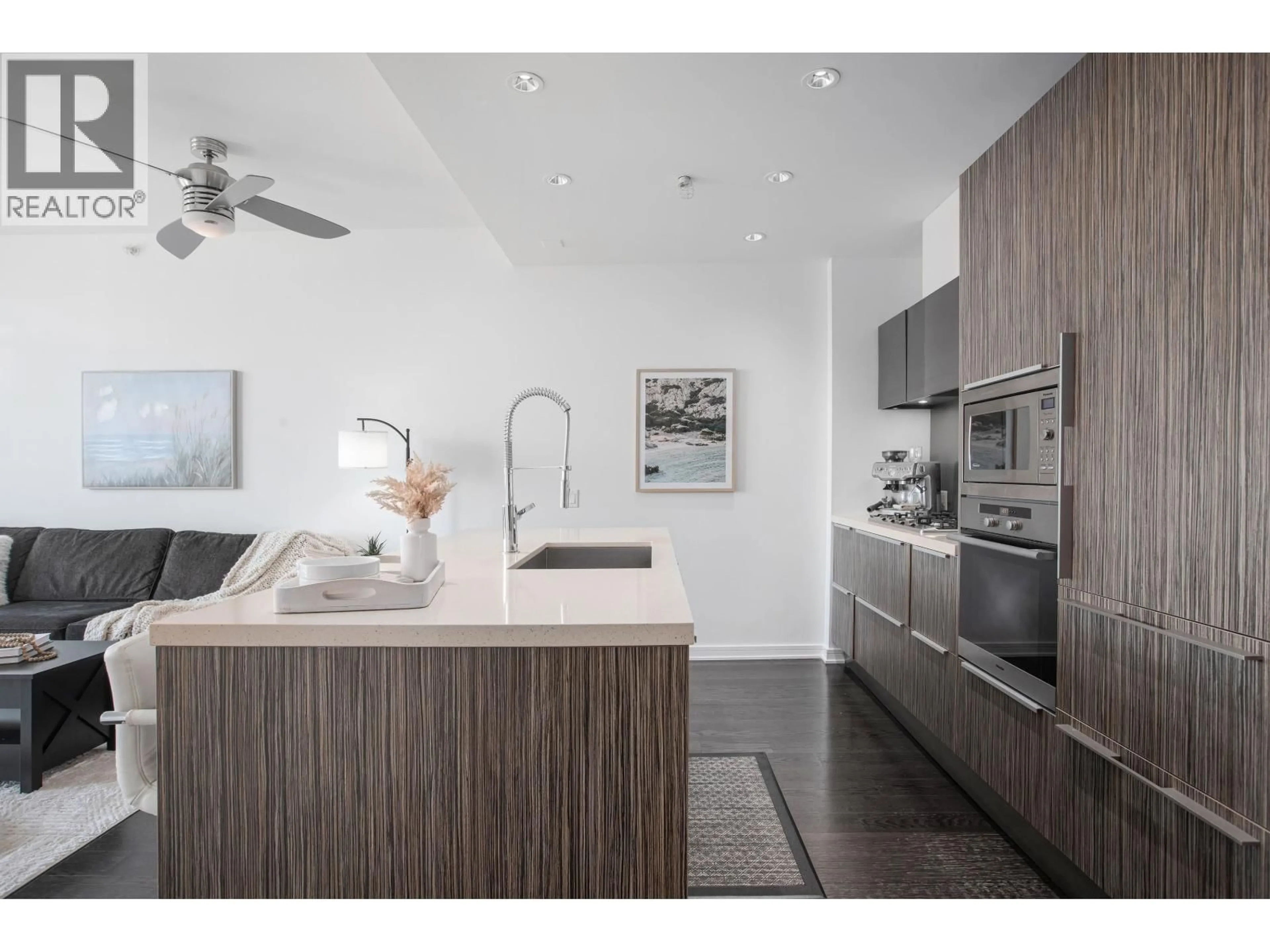 Open concept kitchen, unknown for 901 - 1616 COLUMBIA STREET, Vancouver British Columbia V5Y0B7