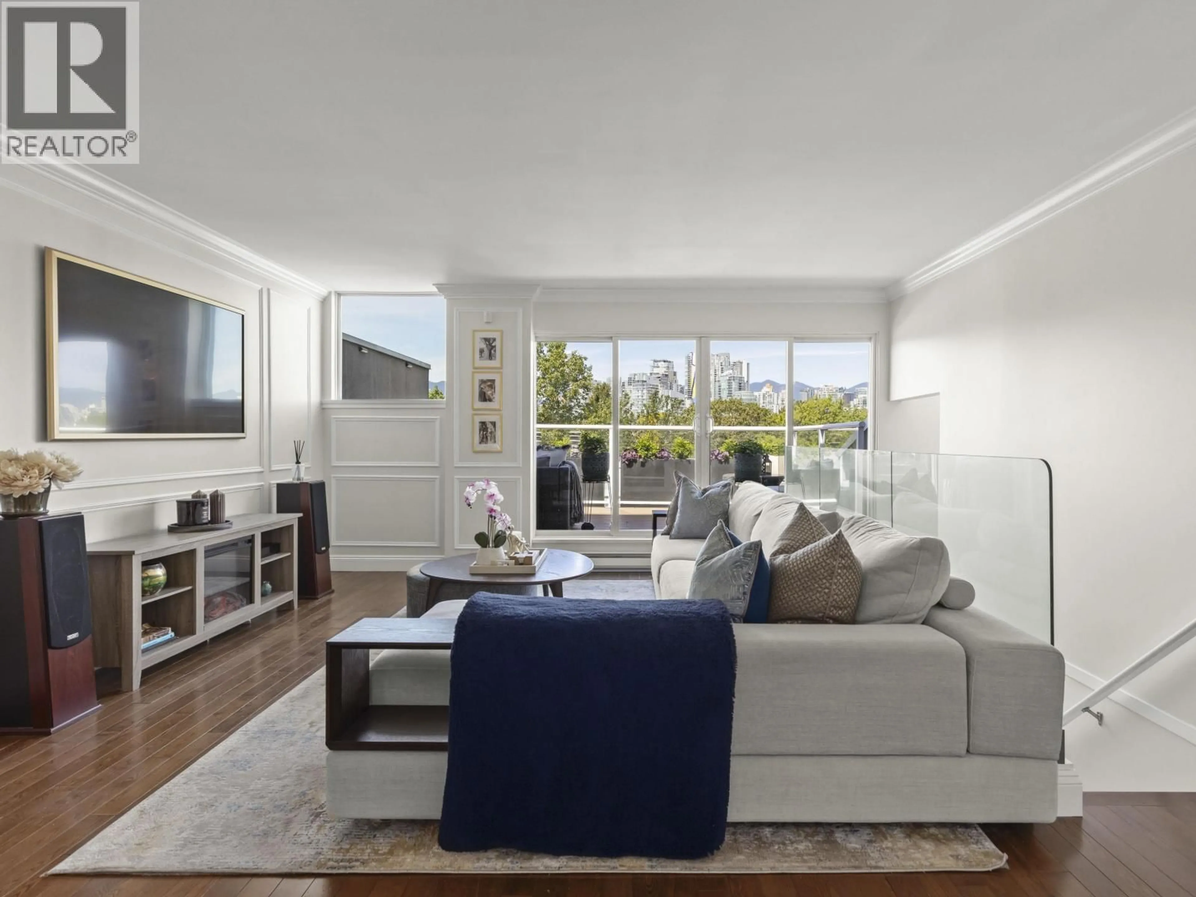 Living room with furniture, unknown for 2218 SPRUCE STREET, Vancouver British Columbia V6H2P3