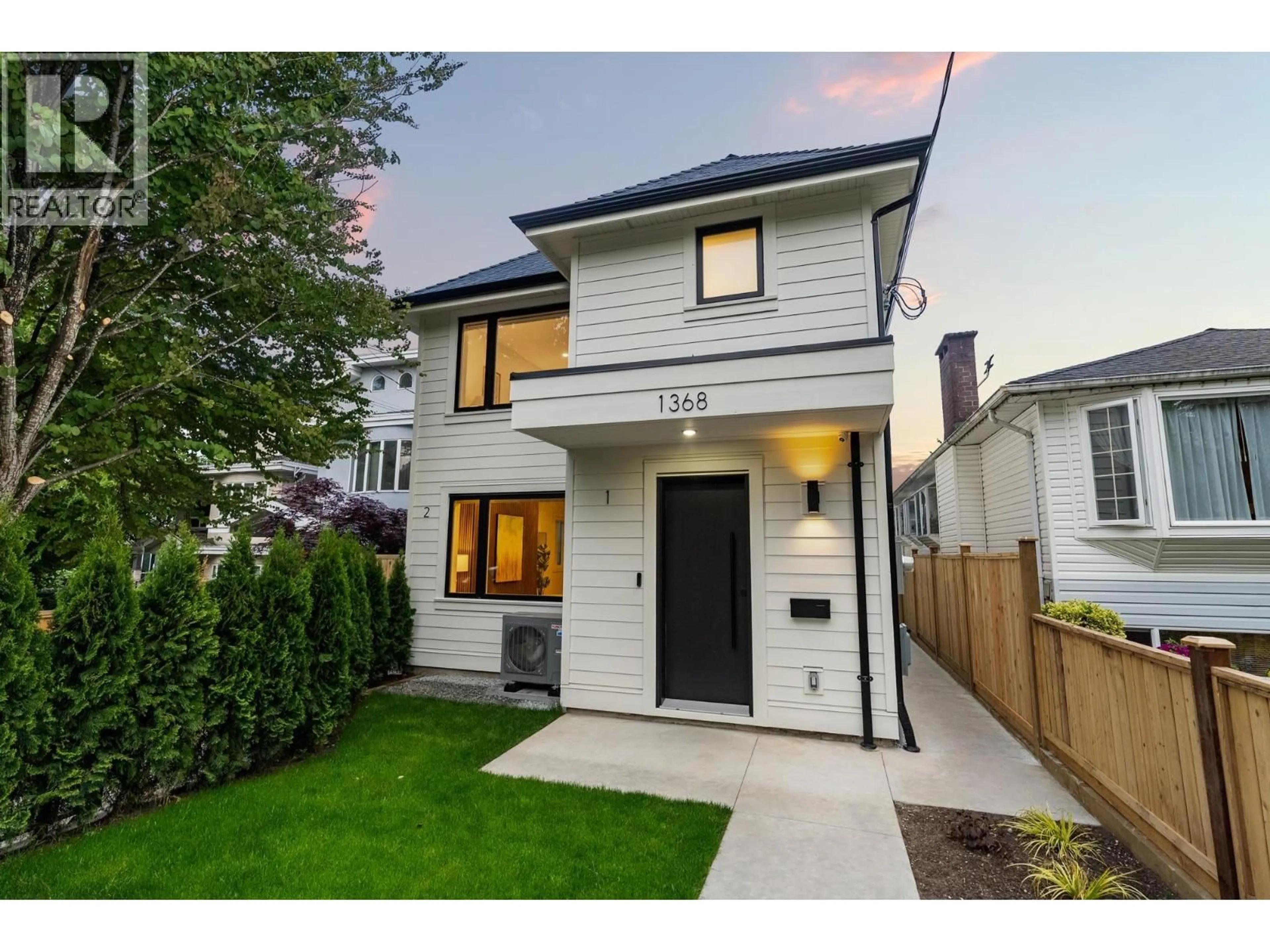 Home with vinyl exterior material, street for 1 - 1368 PARK DRIVE, Vancouver British Columbia V6P2K6