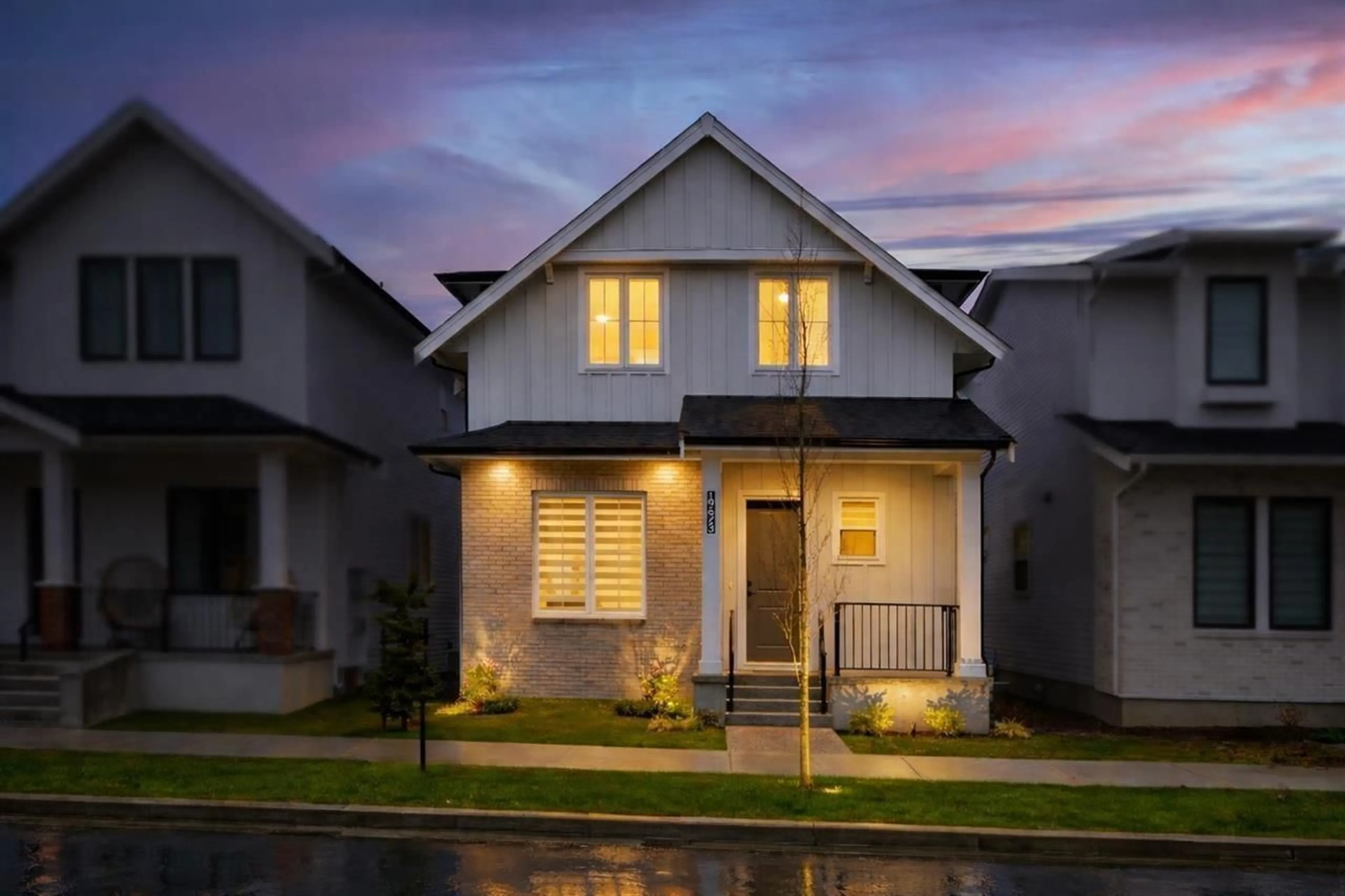 Home with brick exterior material, street for 19623 75 AVENUE, Langley British Columbia V2R3R9