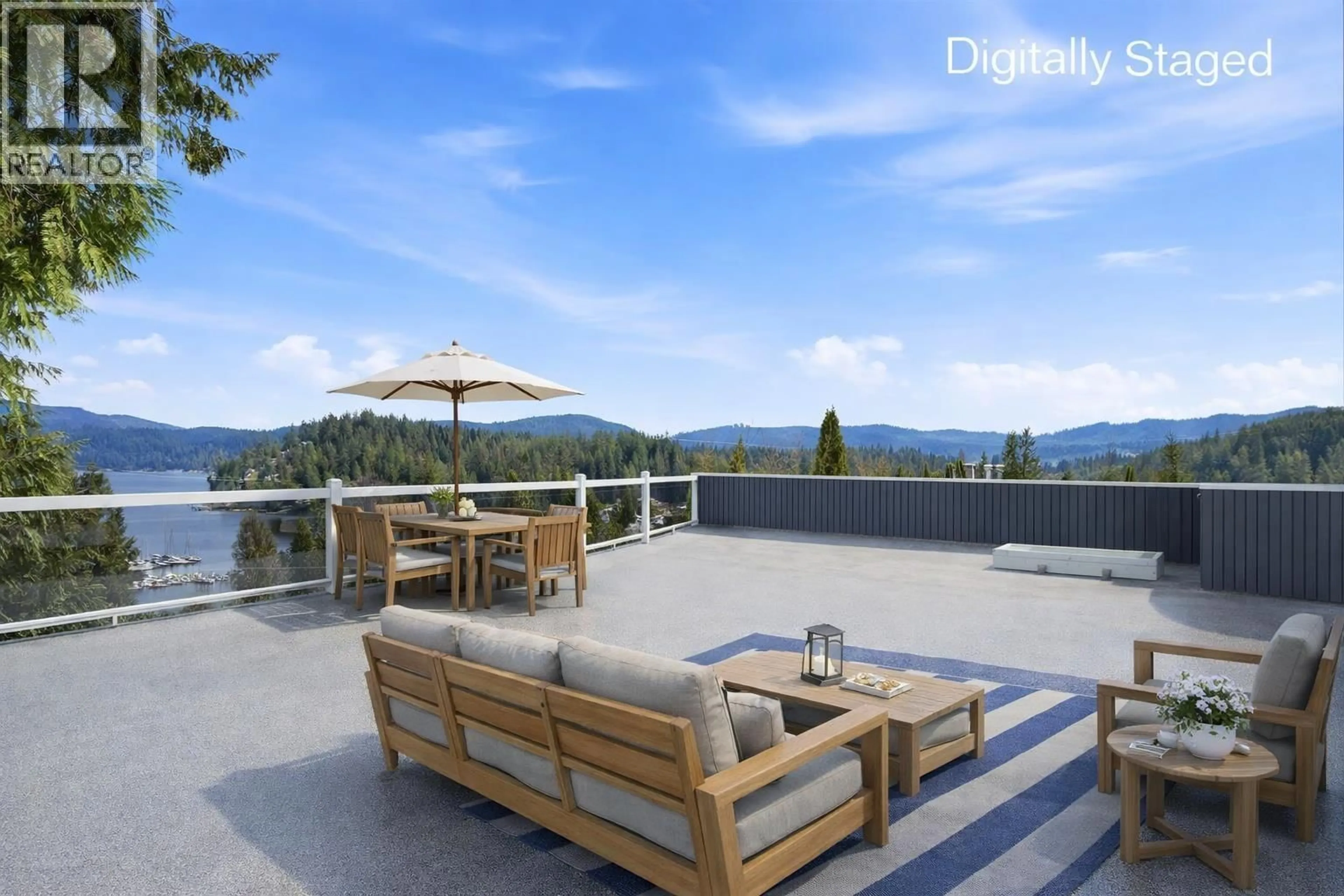 Patio, water/lake/river/ocean view for 2341 CALEDONIA AVENUE, North Vancouver British Columbia V7G1T8