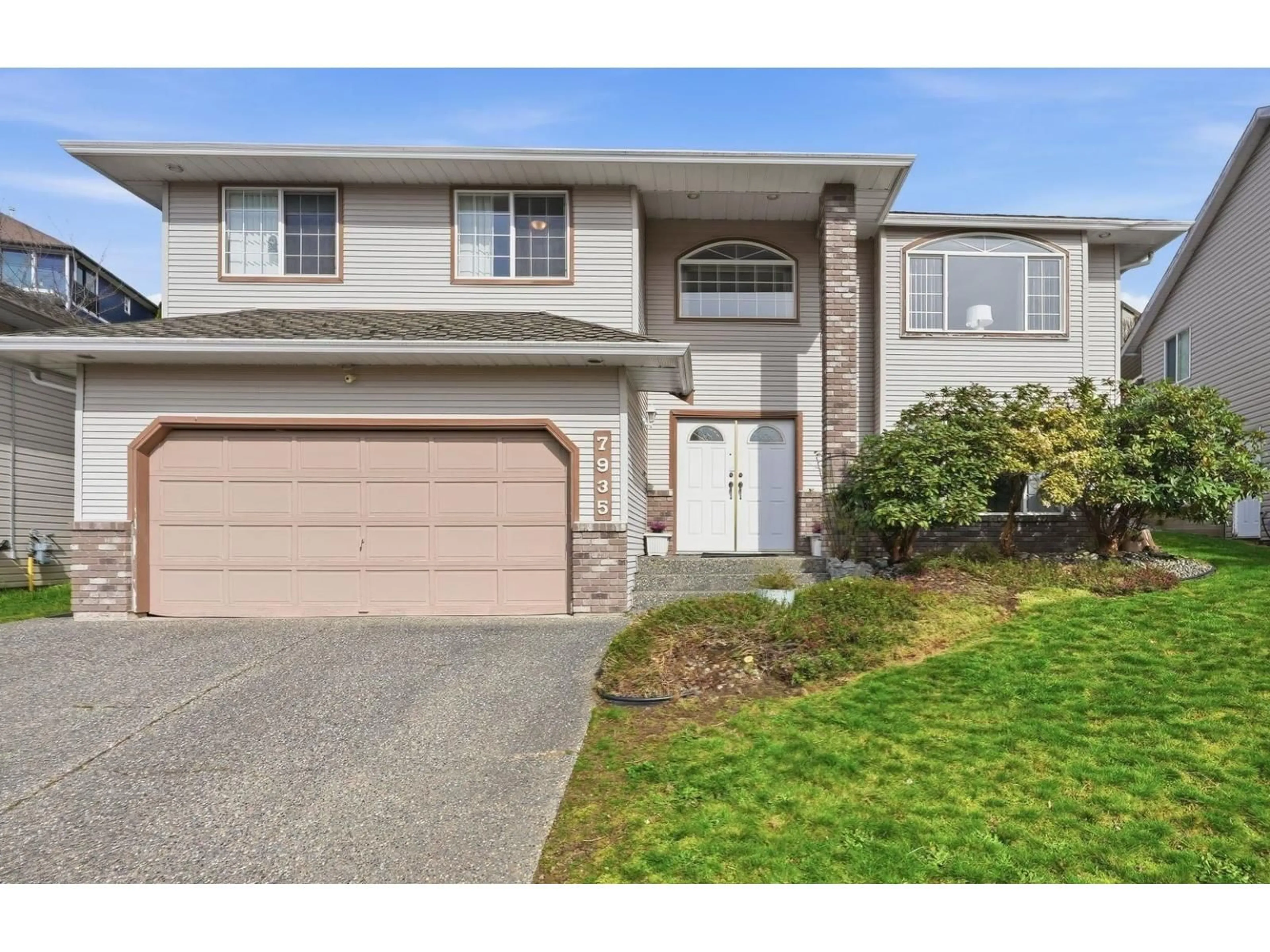 Home with vinyl exterior material, street for 7935 TOPPER DRIVE, Mission British Columbia V2V6Z2