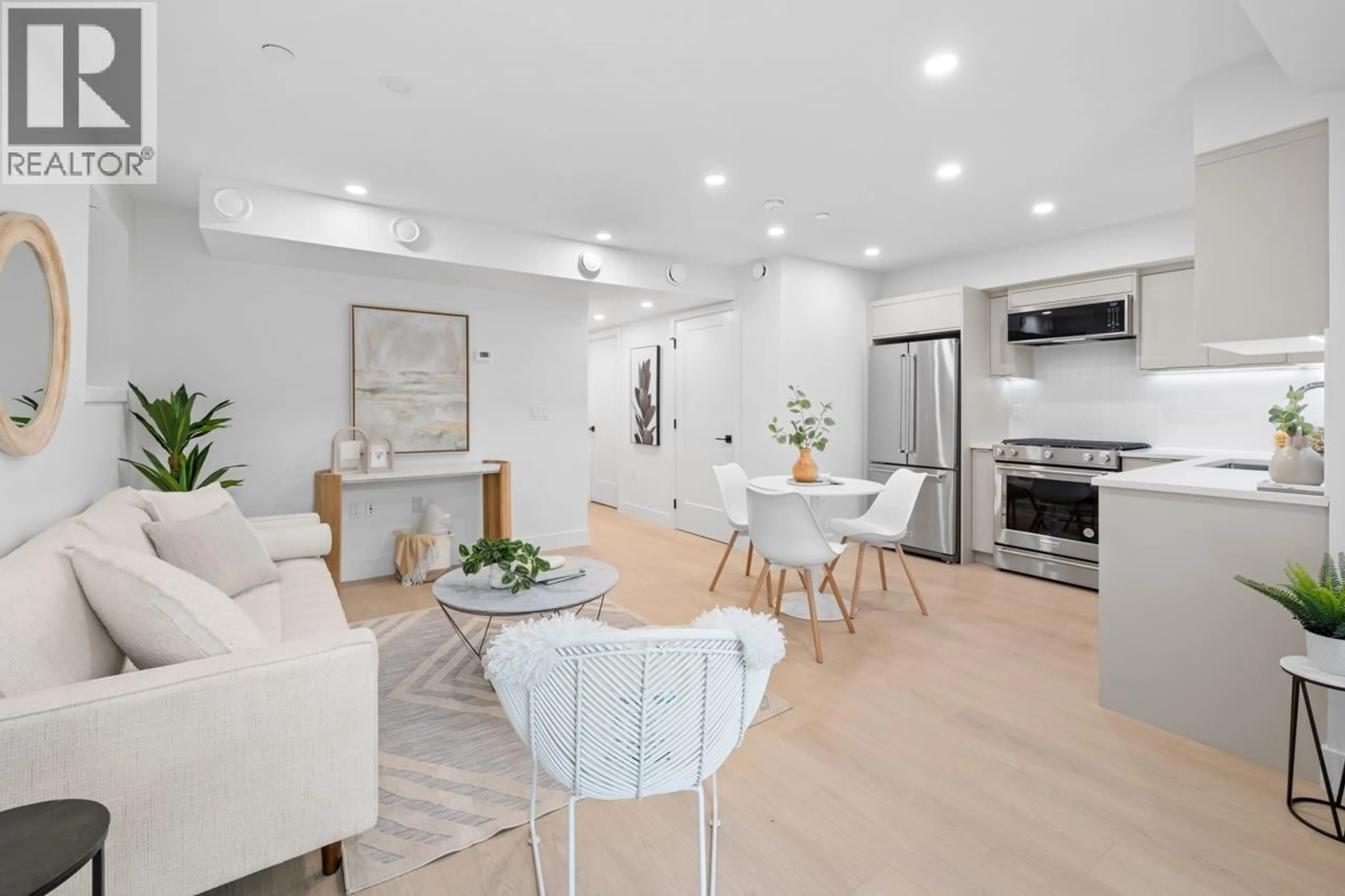 Open concept kitchen, unknown for 101 - 2135 PENDER STREET, Vancouver British Columbia V5L1X3