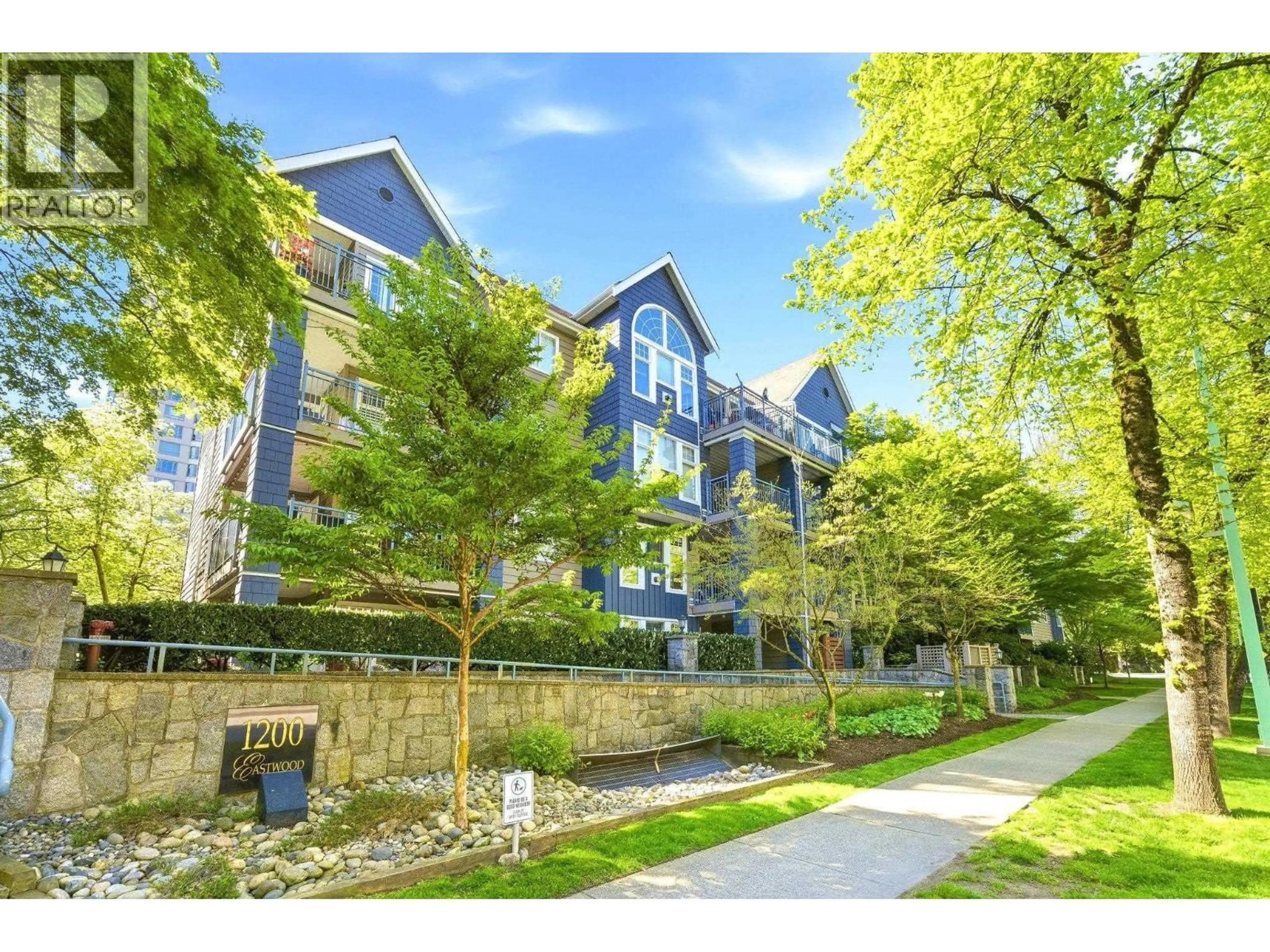 Unknown for 107 - 1200 EASTWOOD STREET, Coquitlam British Columbia V3B7R9