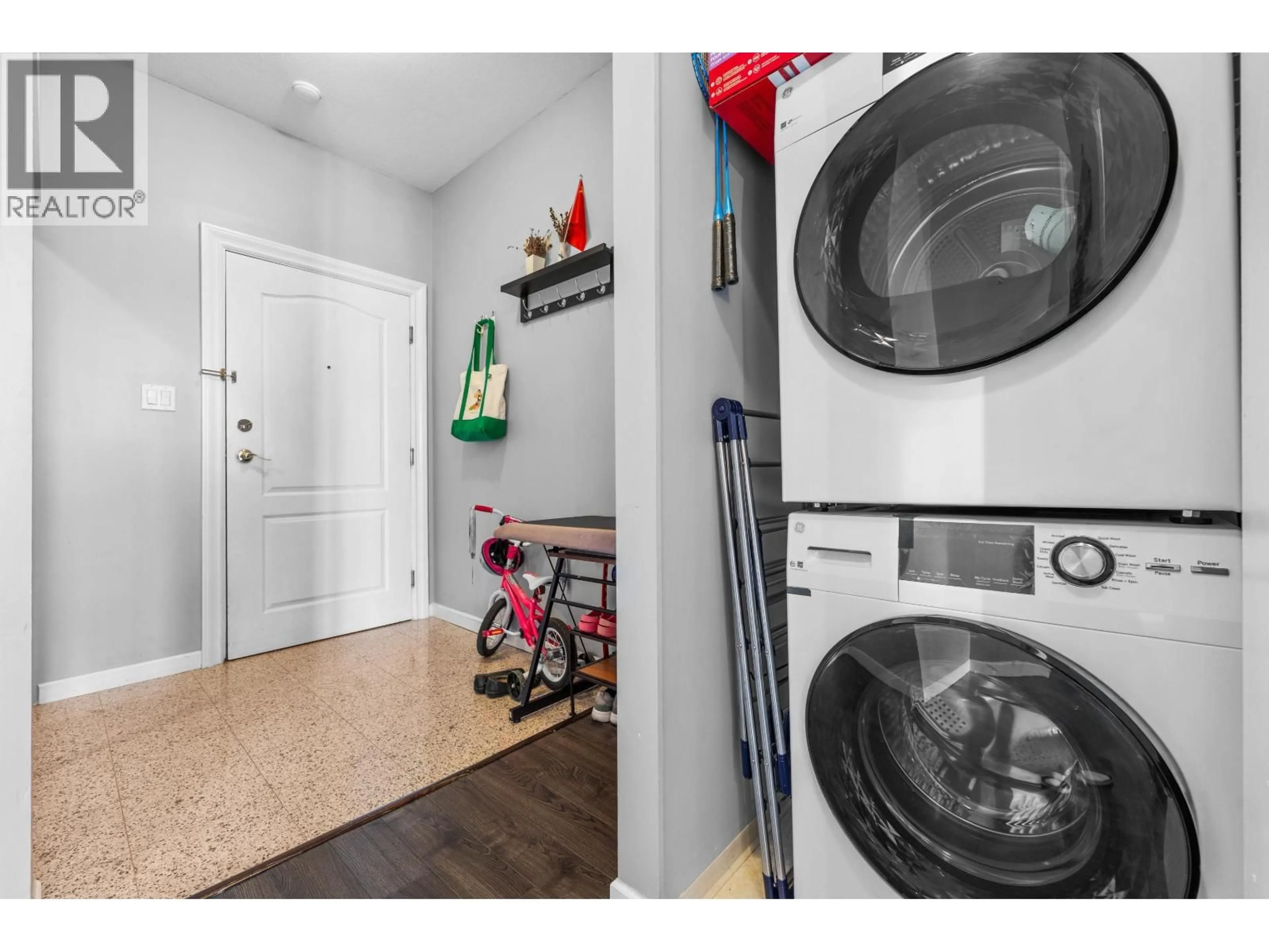 Laundry room for 1505 - 6838 STATION HILL DRIVE, Burnaby British Columbia V3N5A4