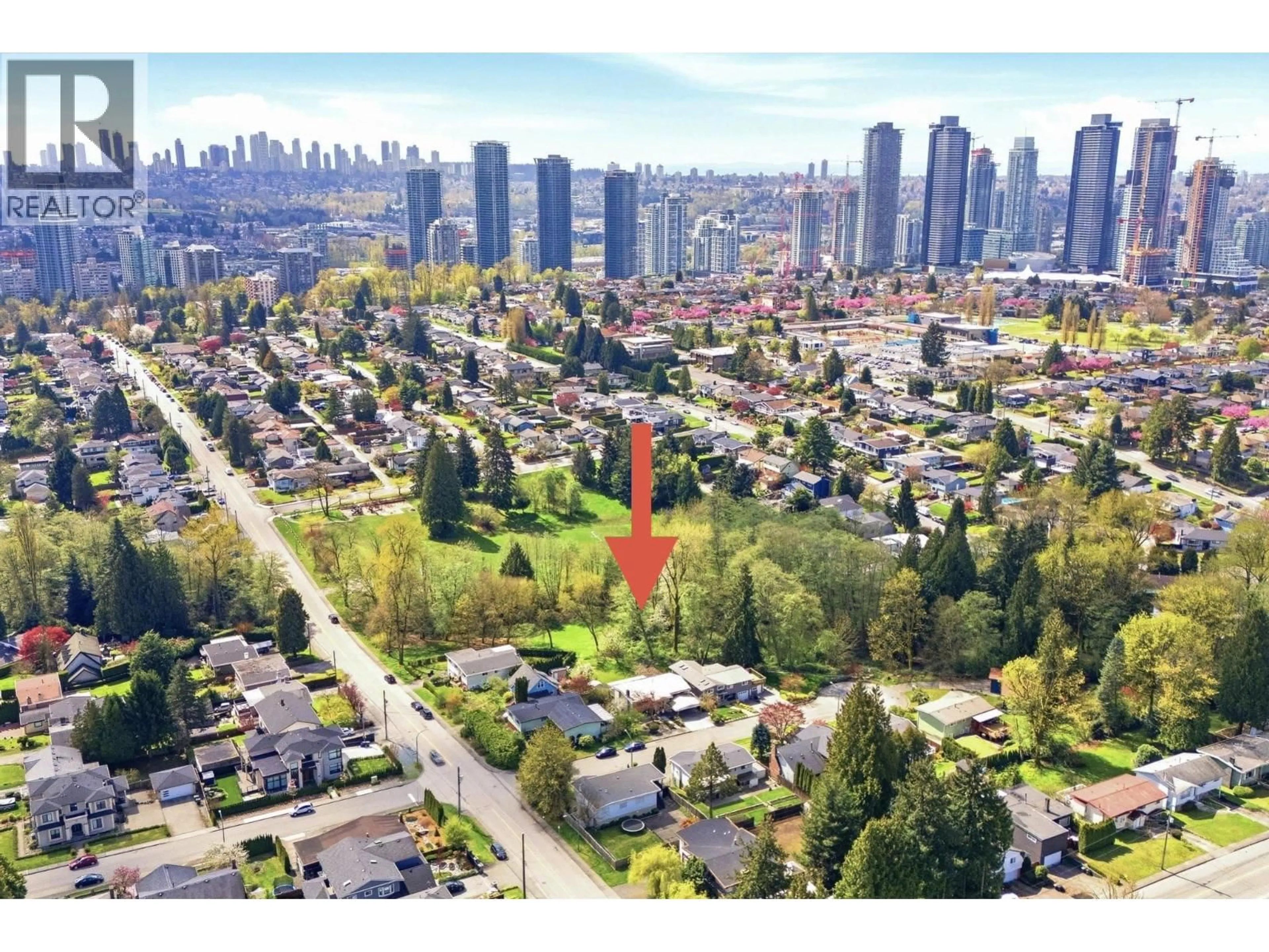 A pic from outside/outdoor area/front of a property/back of a property/a pic from drone, unknown for 5180 SPRINGDALE COURT, Burnaby British Columbia V5B4P4