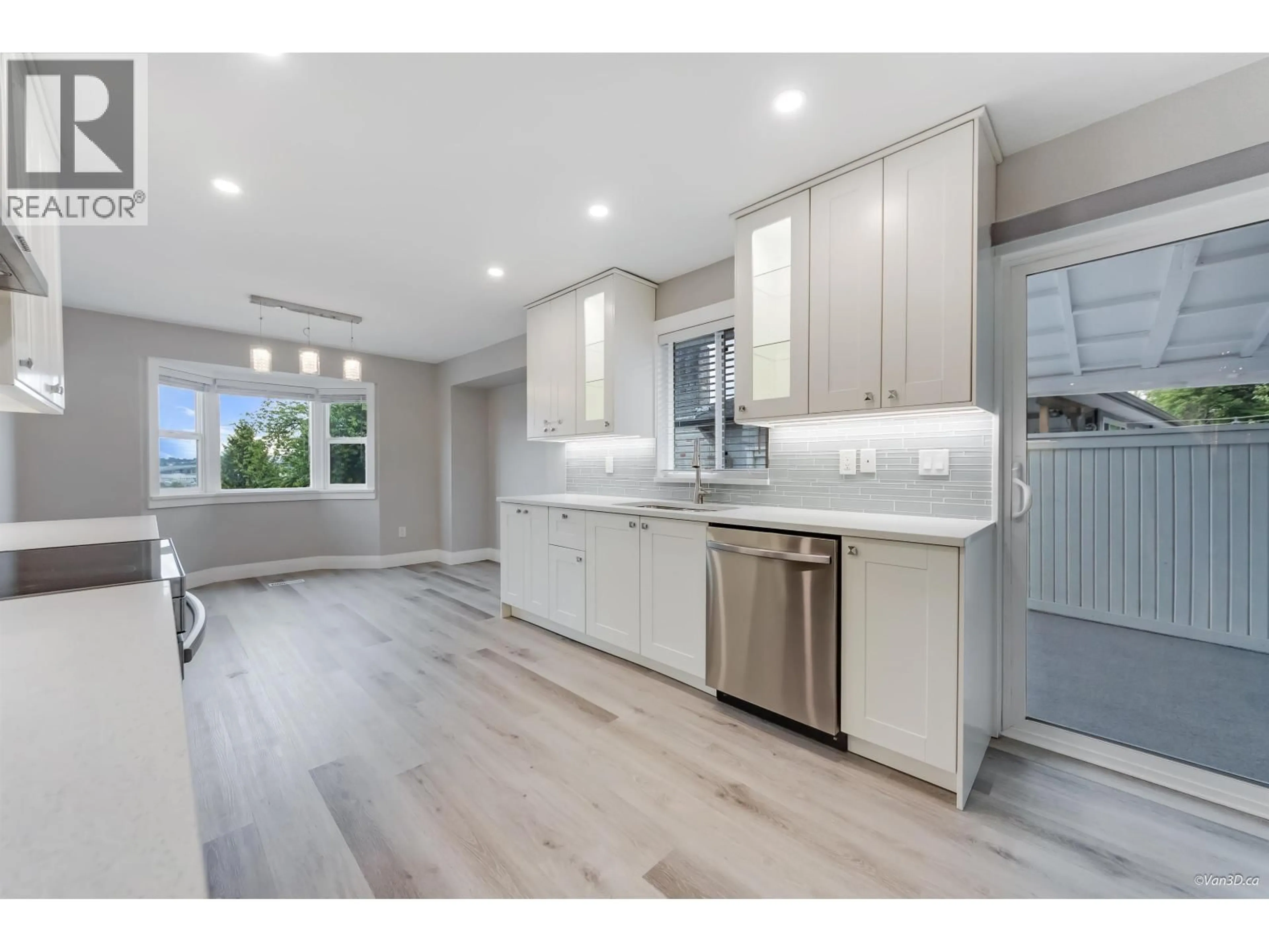 Open concept kitchen, unknown for 106 WARRICK STREET, Coquitlam British Columbia V3K5L4
