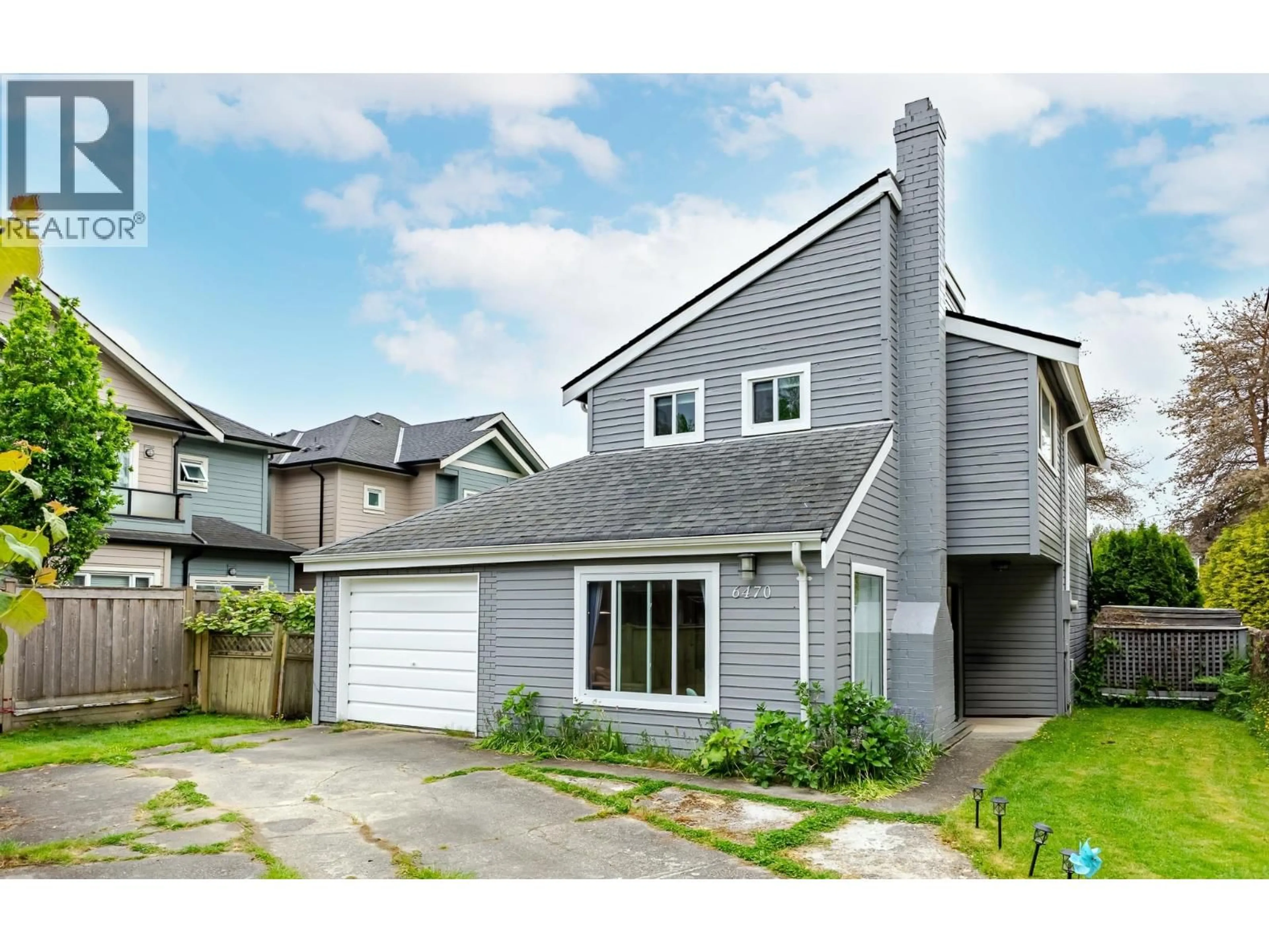Home with vinyl exterior material, street for 6470 SHERIDAN ROAD, Richmond British Columbia V7E4W7