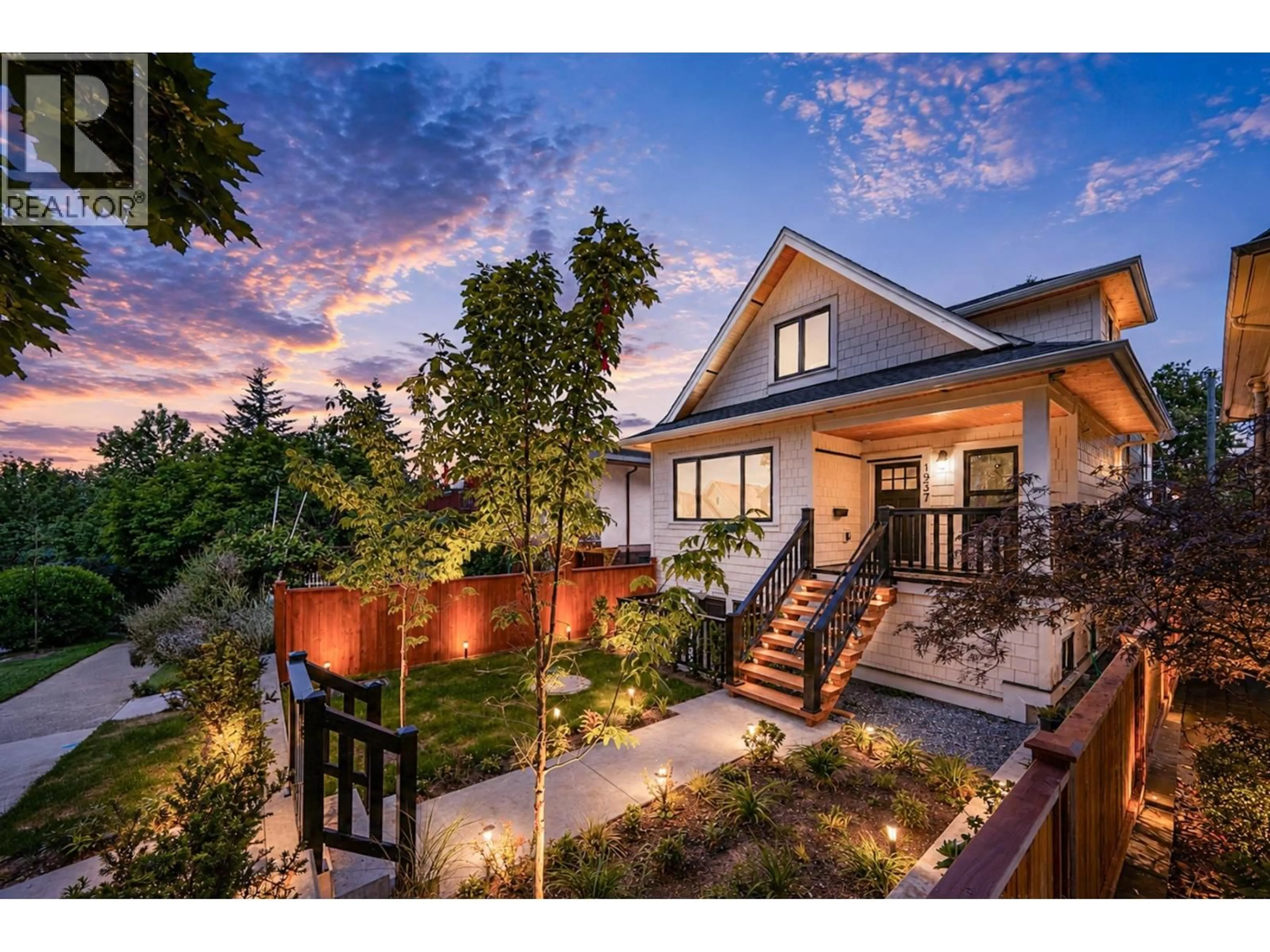 Home with brick exterior material, mountain view for 1937 4TH AVENUE, Vancouver British Columbia V5N1K3