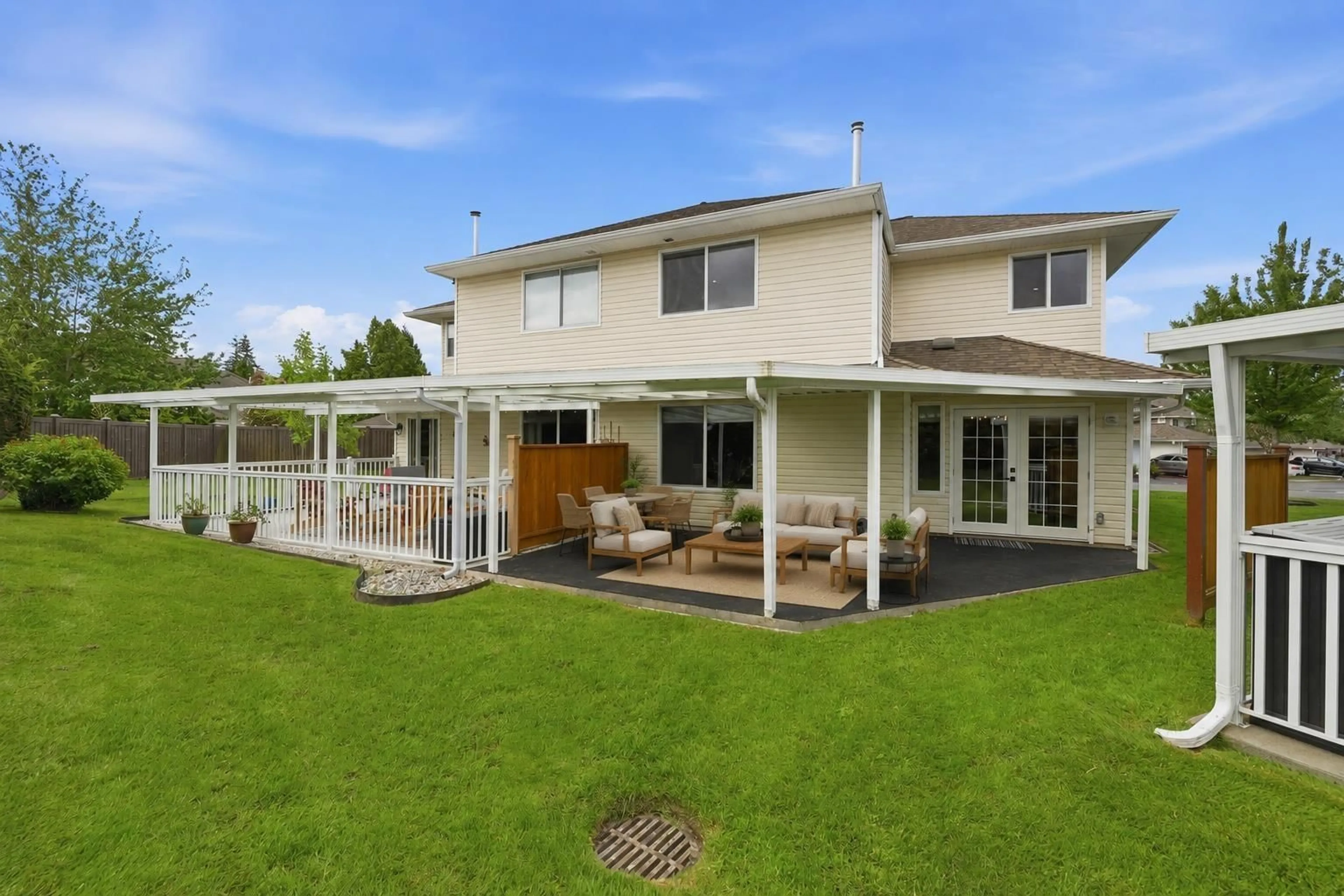 Patio, unknown for 115 - 21928 48 AVENUE, Langley British Columbia V3A8H1