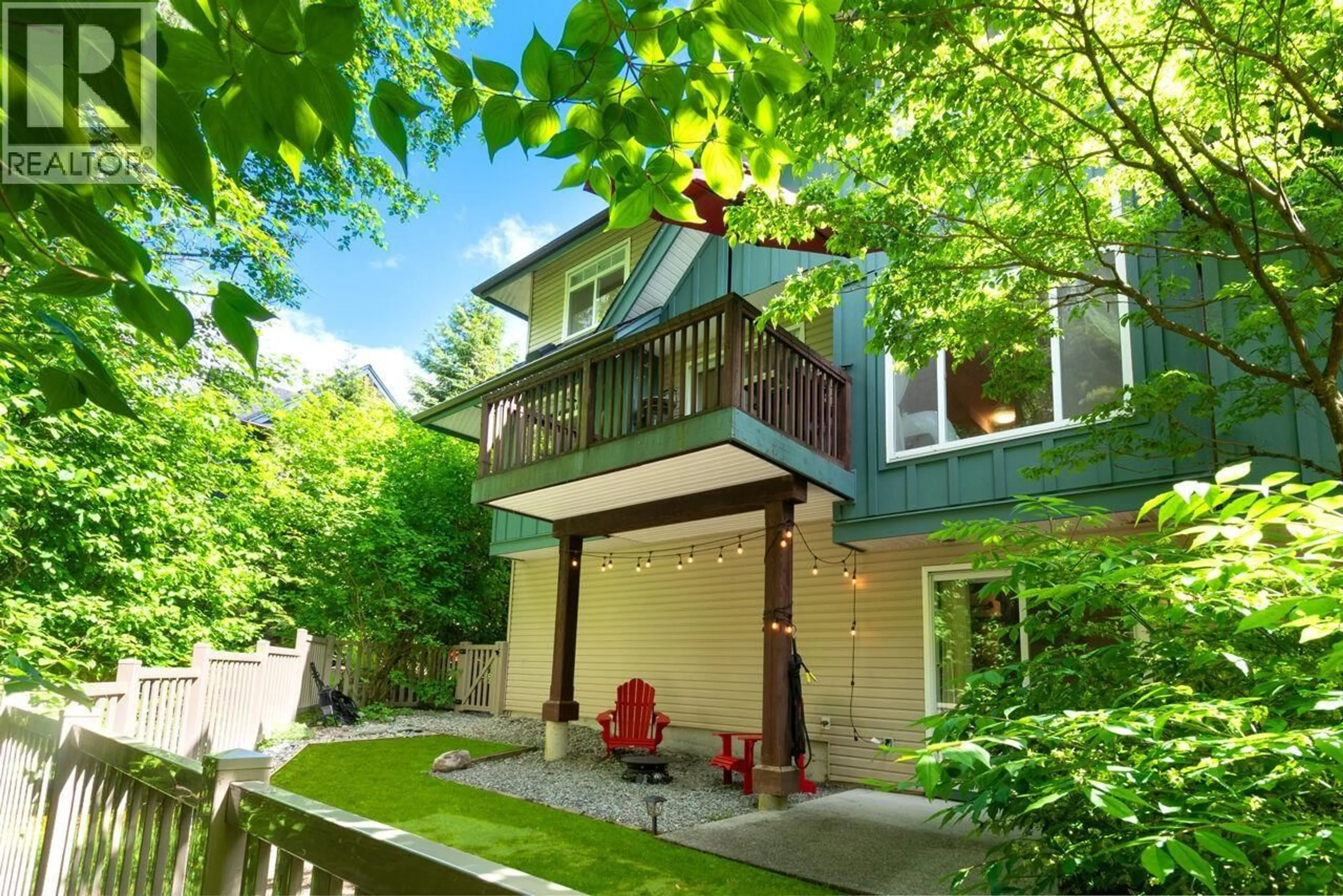Patio, street for 28 - 50 PANORAMA PLACE, Port Moody British Columbia V3H5H5