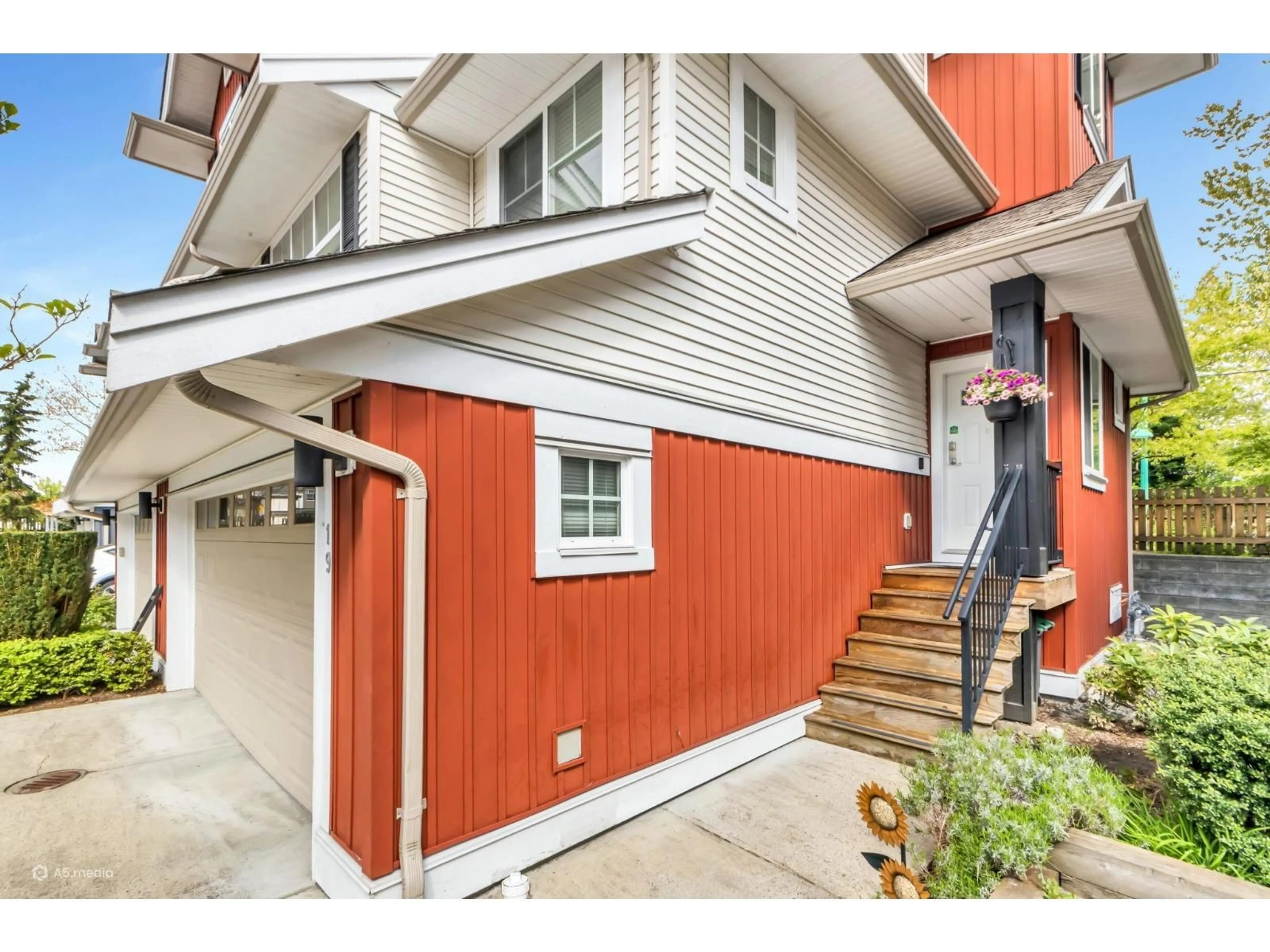 Unknown for 19 - 6956 193 STREET, Surrey British Columbia V4N6E7