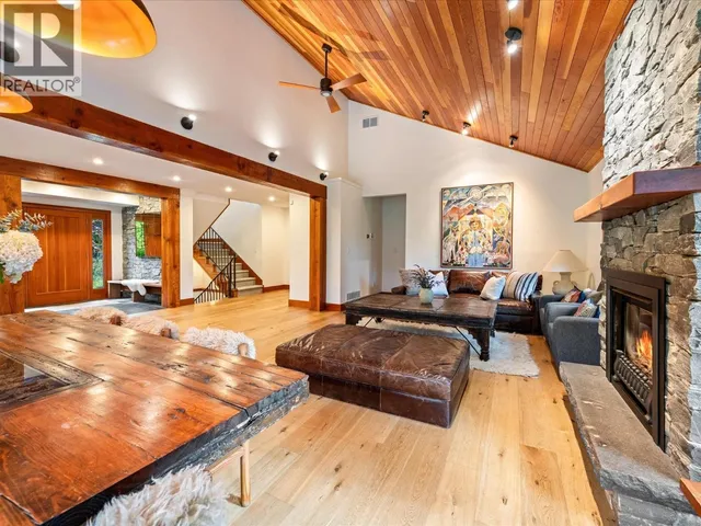 8745 IDYLWOOD PLACE, Whistler 3