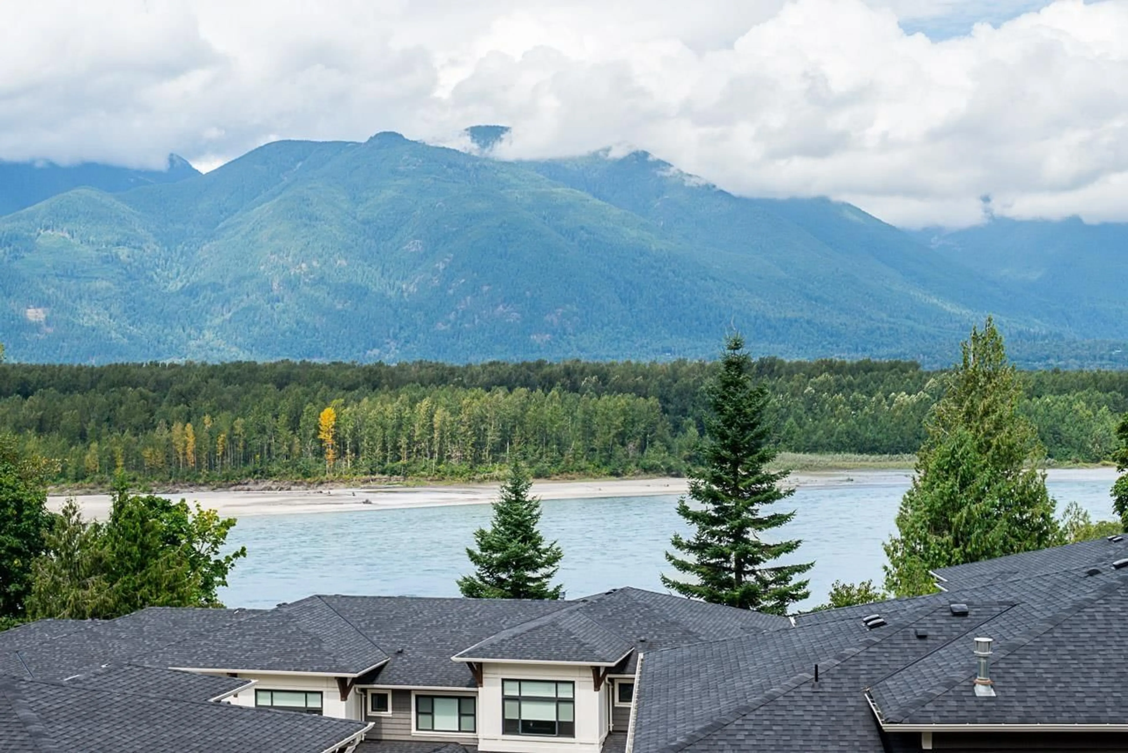A pic from outside/outdoor area/front of a property/back of a property/a pic from drone, water/lake/river/ocean view for 5 - 43575 CHILLIWACK MOUNTAIN ROAD, Chilliwack British Columbia V2R6B9