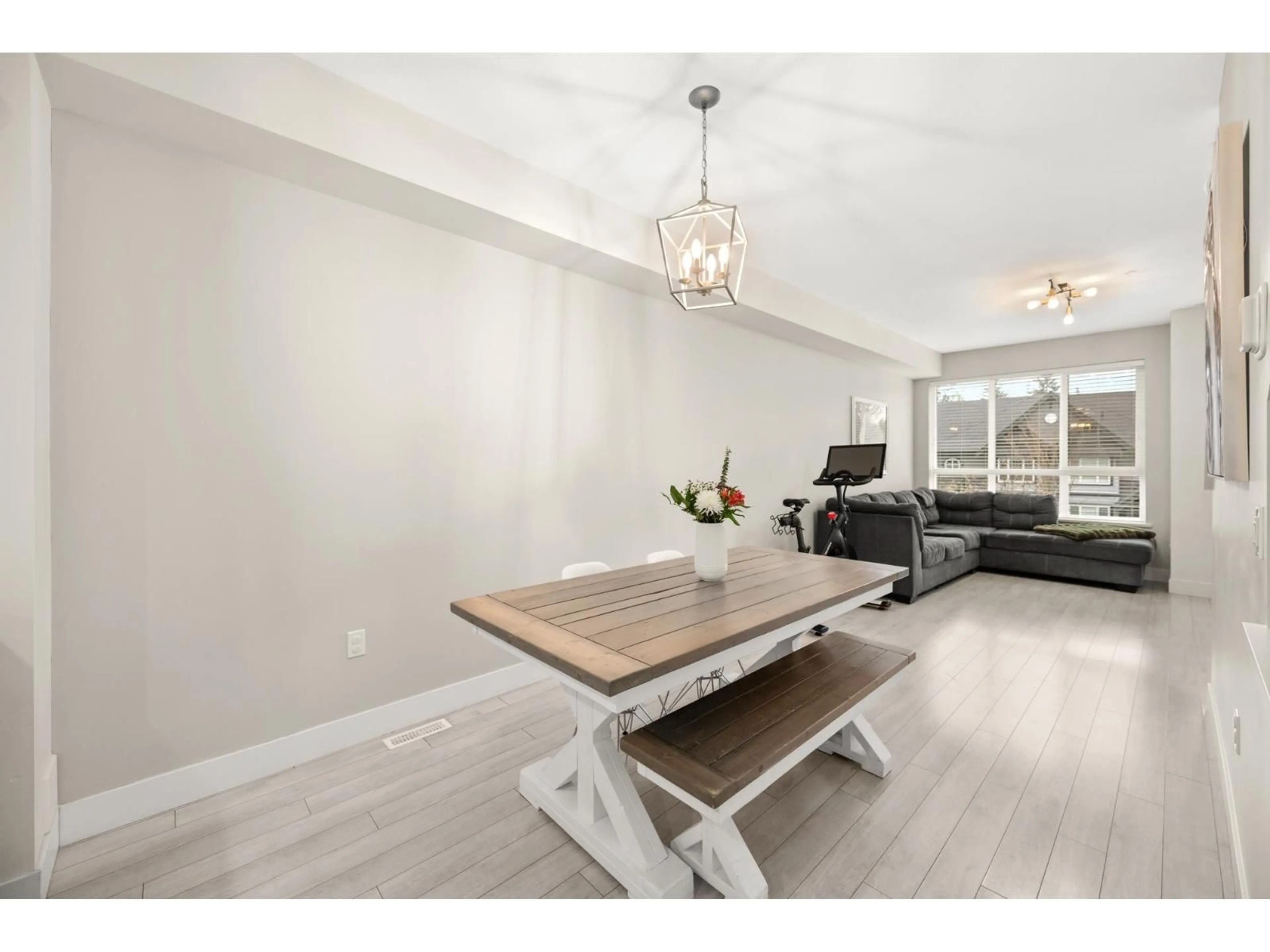 Unknown for 21 - 8570 204 STREET, Langley British Columbia V2Y0T9