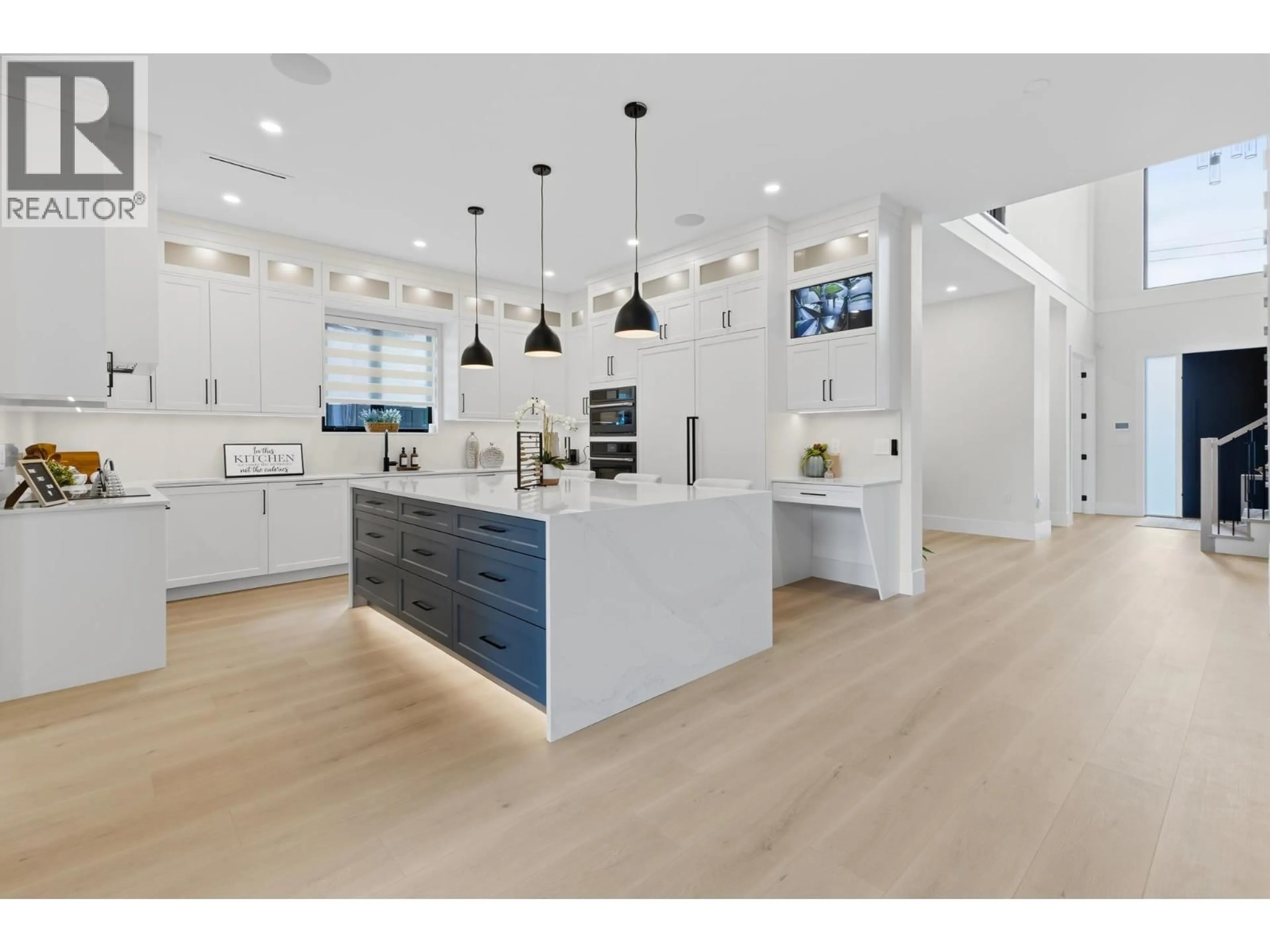 Open concept kitchen, unknown for 1575 CORNELL AVENUE, Coquitlam British Columbia V3J3A2