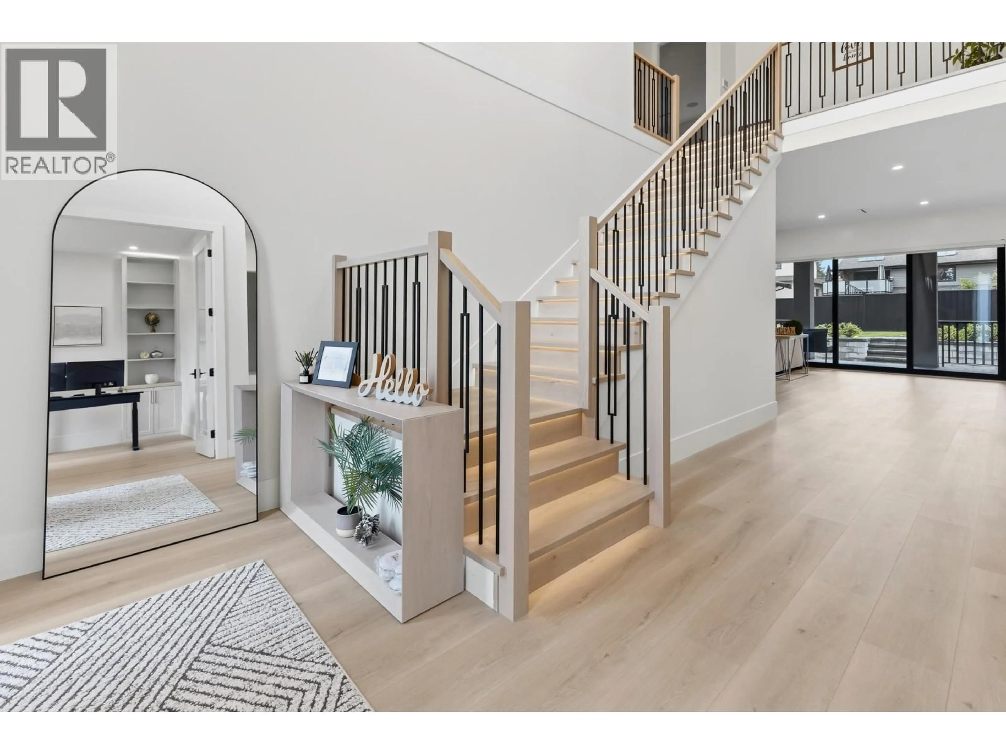 Indoor entryway for 1575 CORNELL AVENUE, Coquitlam British Columbia V3J3A2