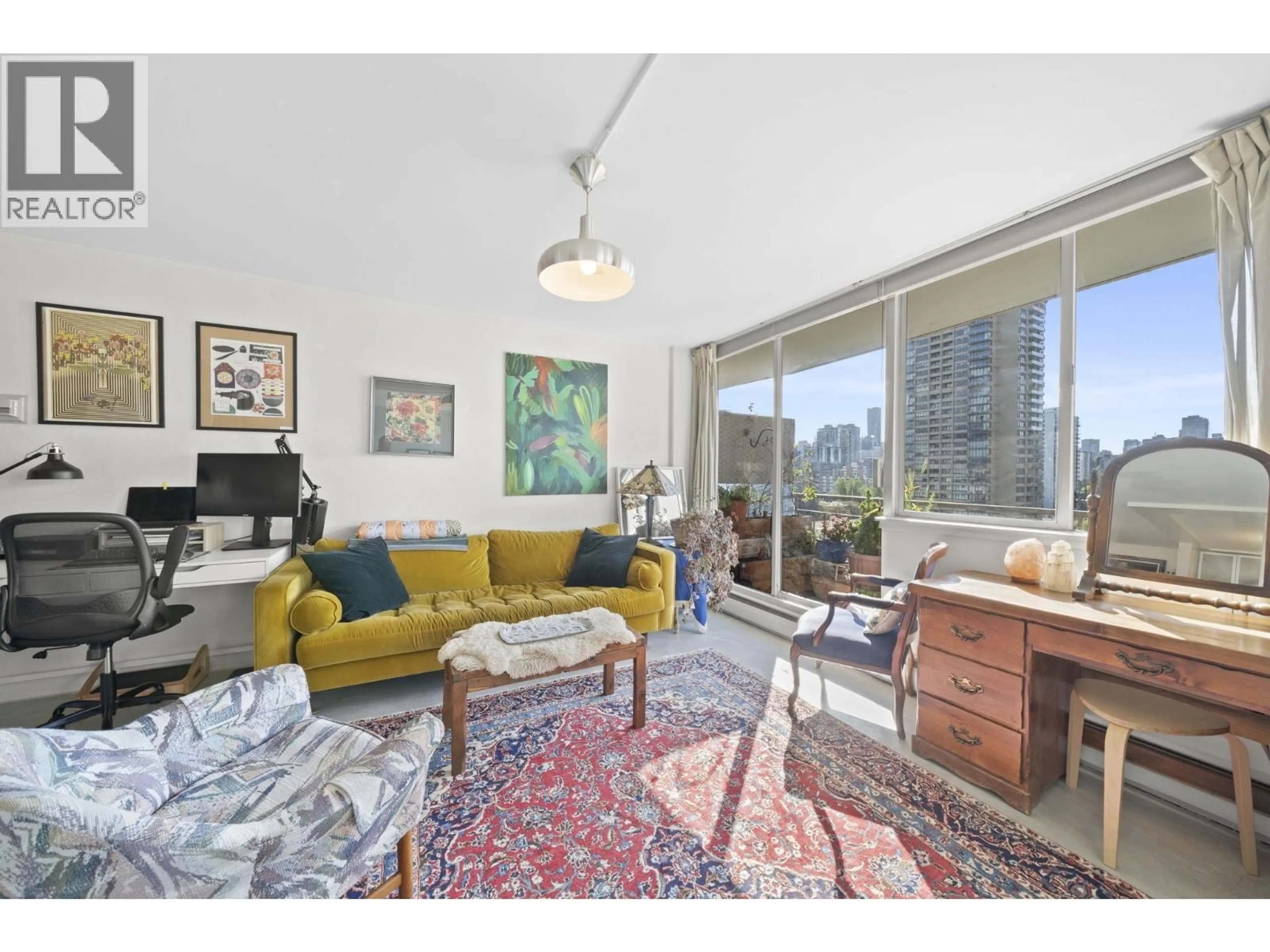 Living room with furniture, unknown for 1401 - 1850 COMOX STREET, Vancouver British Columbia V6G1R3
