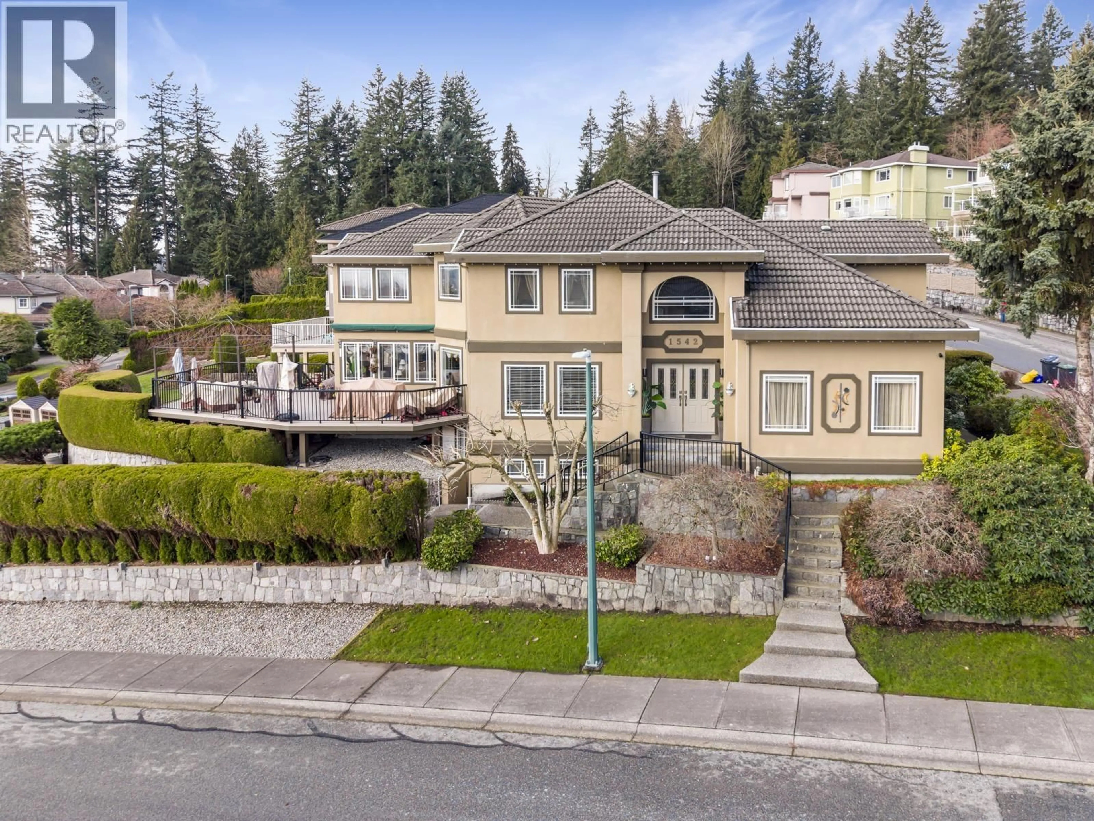 A pic from outside/outdoor area/front of a property/back of a property/a pic from drone, street for 1542 ALPINE LANE, Coquitlam British Columbia V3E3A5