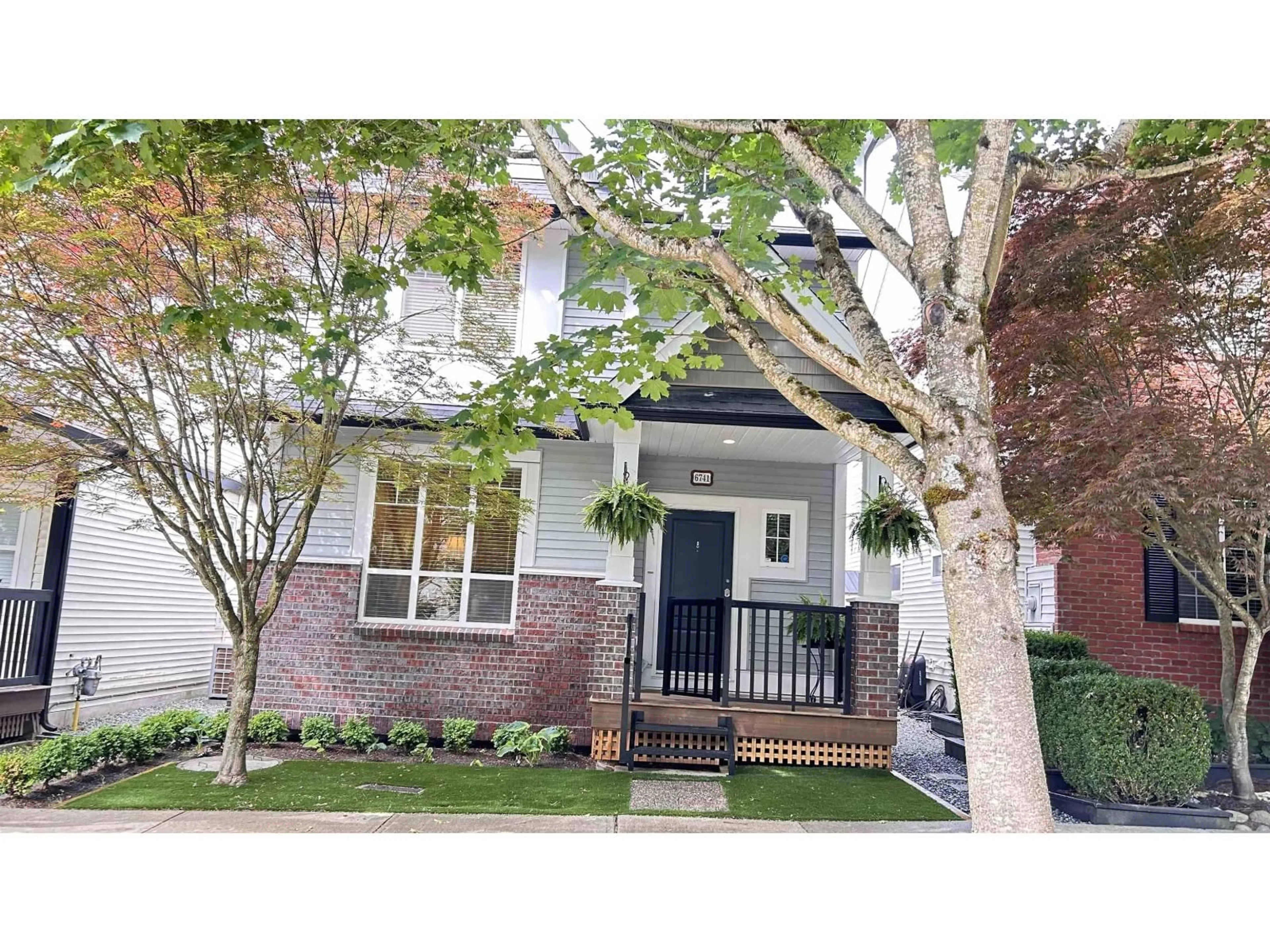 Home with brick exterior material, street for 6741 193A STREET, Surrey British Columbia V4N0B8