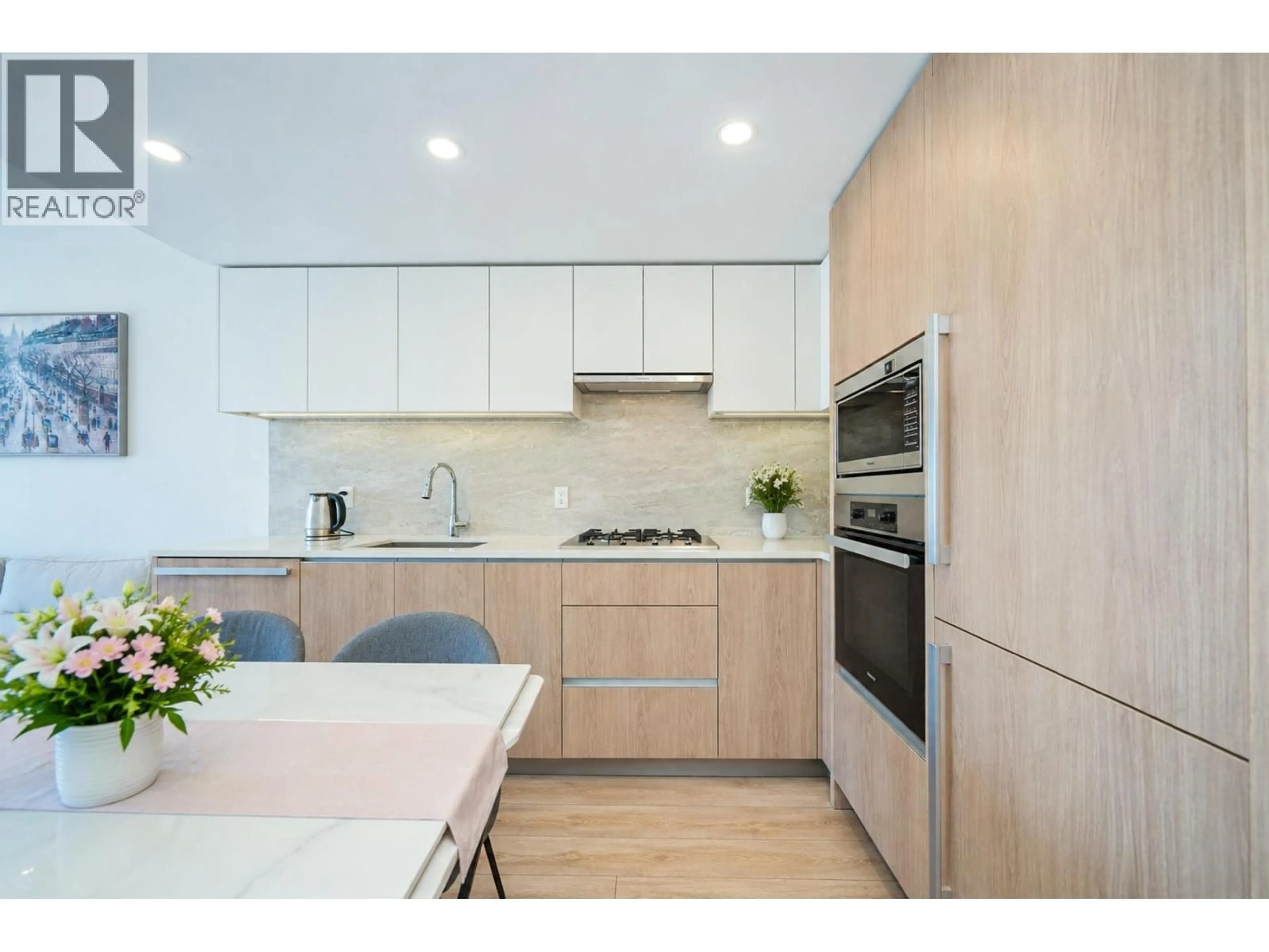 Contemporary kitchen, wood/laminate floor for 1202 - 8111 PARK ROAD, Richmond British Columbia V6Y0M2